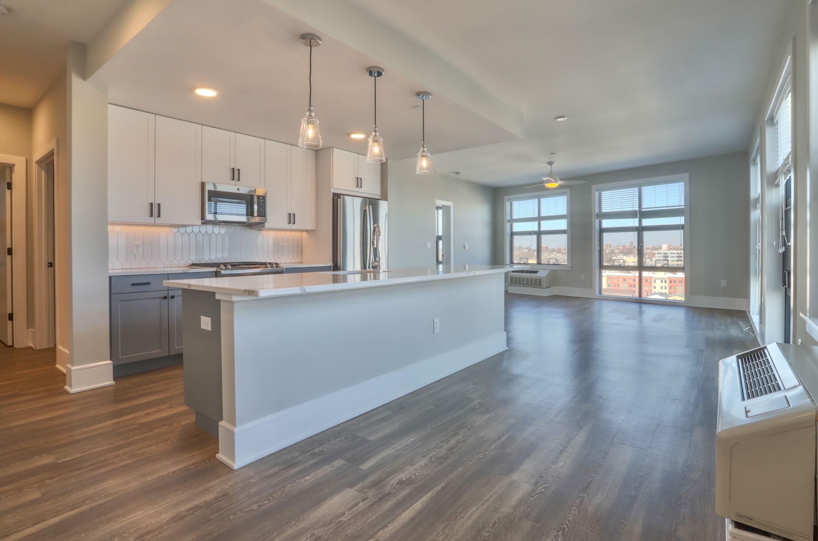 32 OAKLAND AVE Unit: 1506