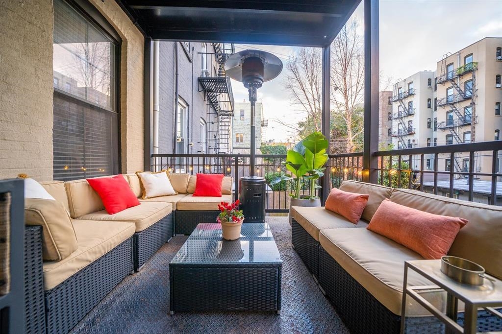 822 GARDEN ST Unit: 2