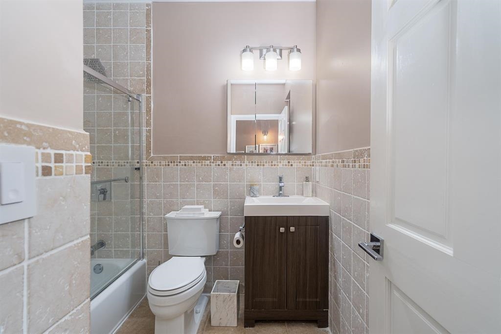 822 GARDEN ST Unit: 2