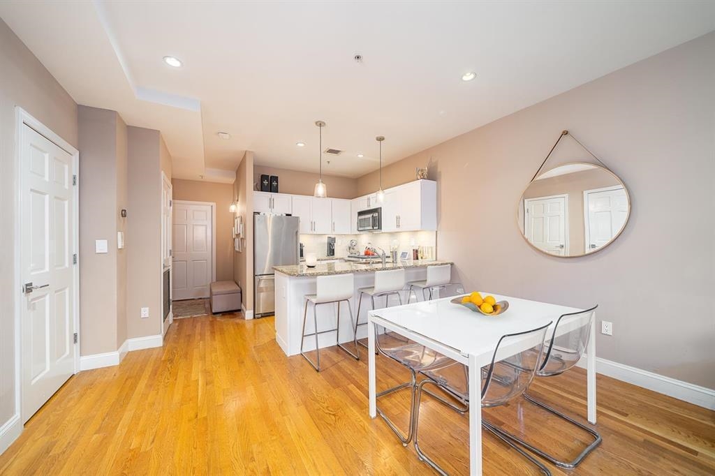 822 GARDEN ST Unit: 2