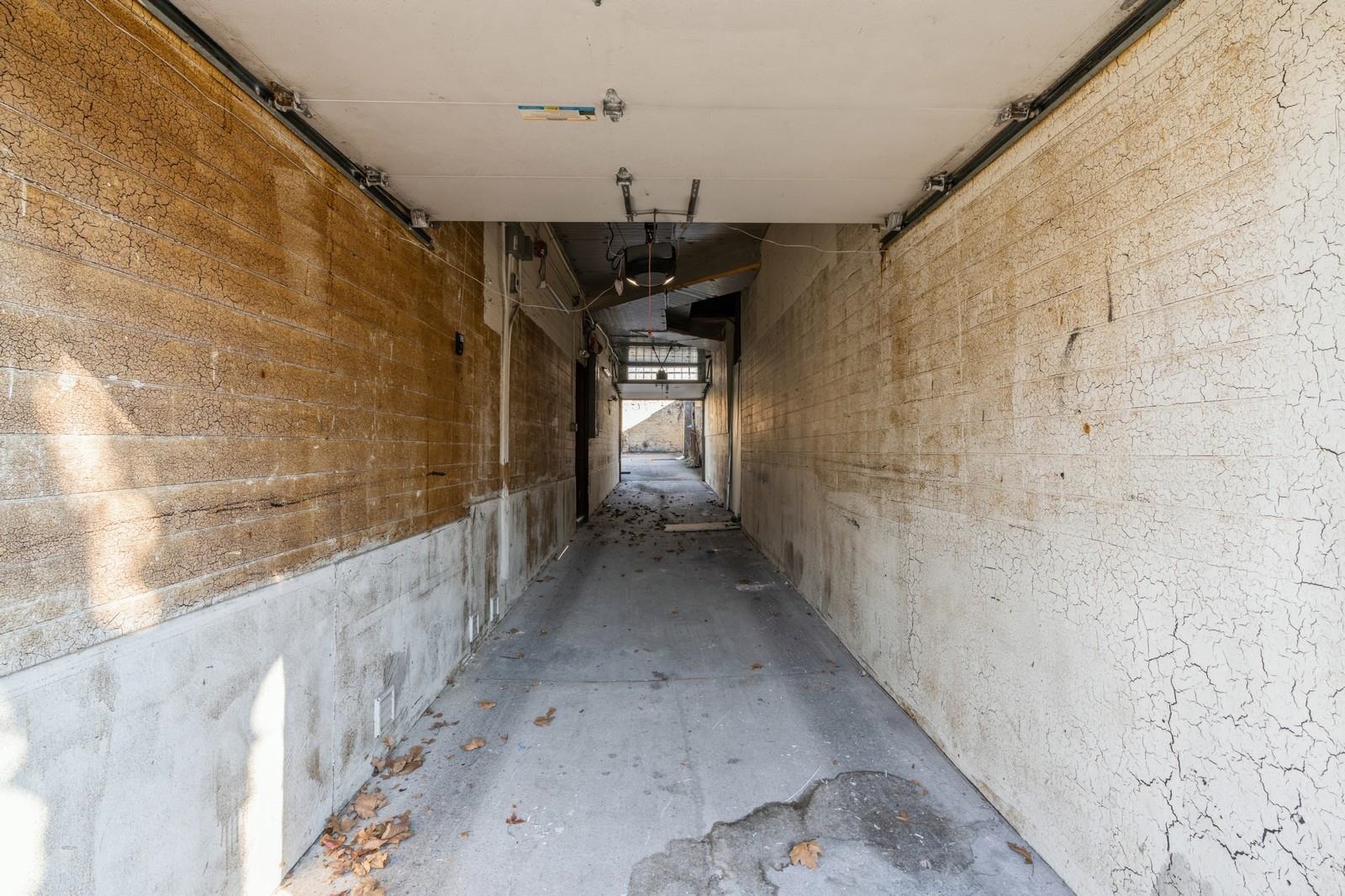 40 BEACON AVE Unit: 6