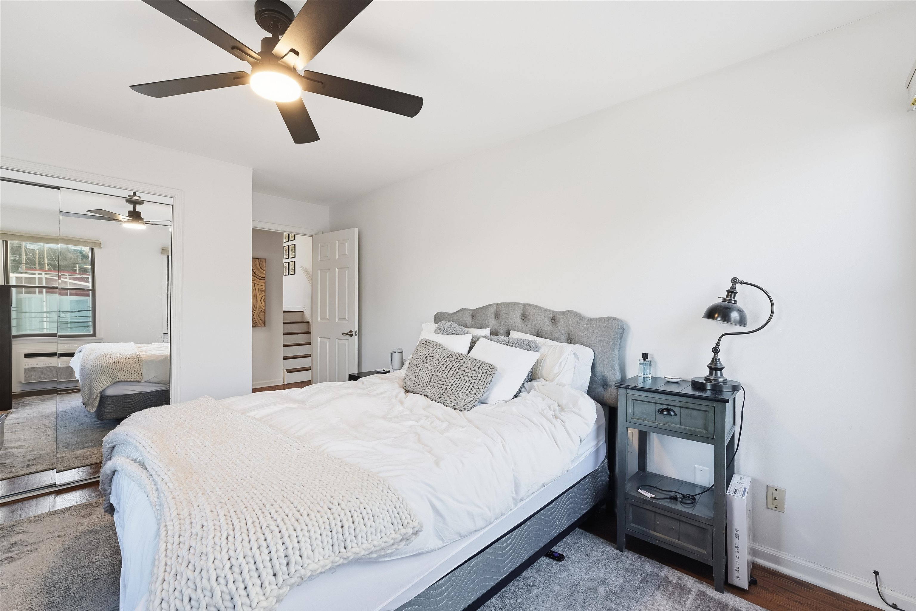 635 MADISON ST Unit: B