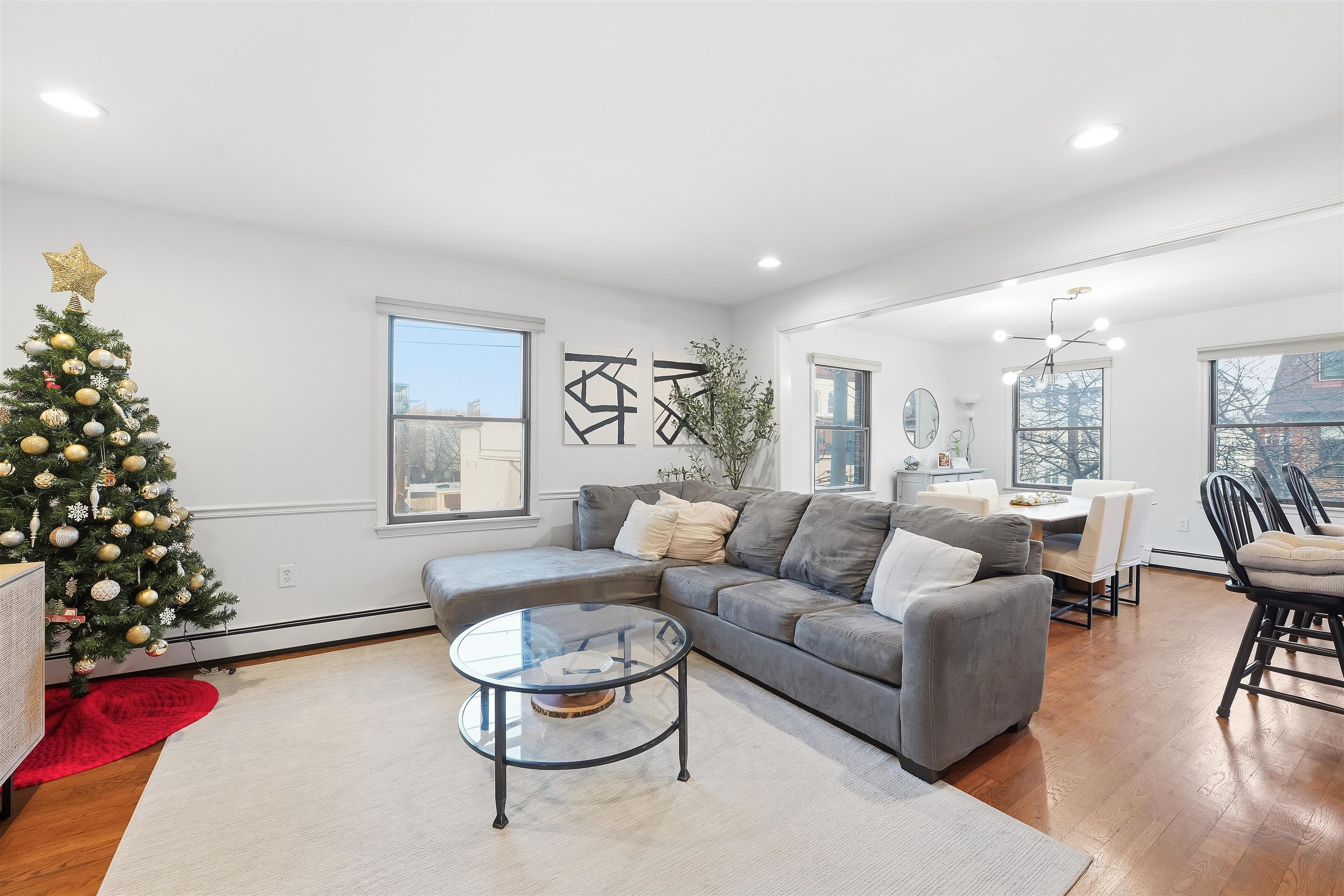 635 MADISON ST Unit: B