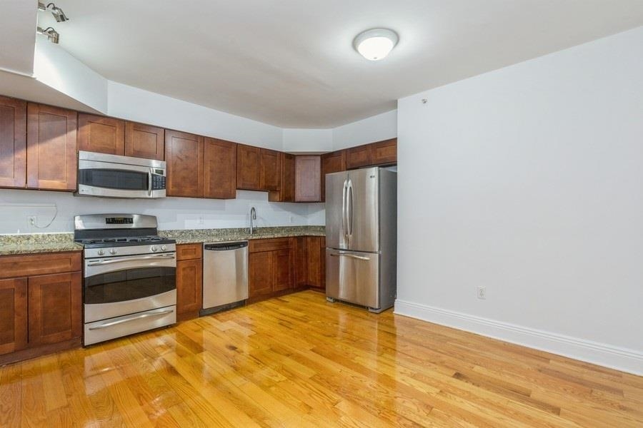 809-815 22ND ST Unit: 1501