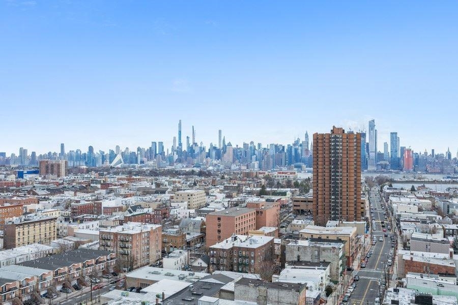 809-815 22ND ST Unit: 1501