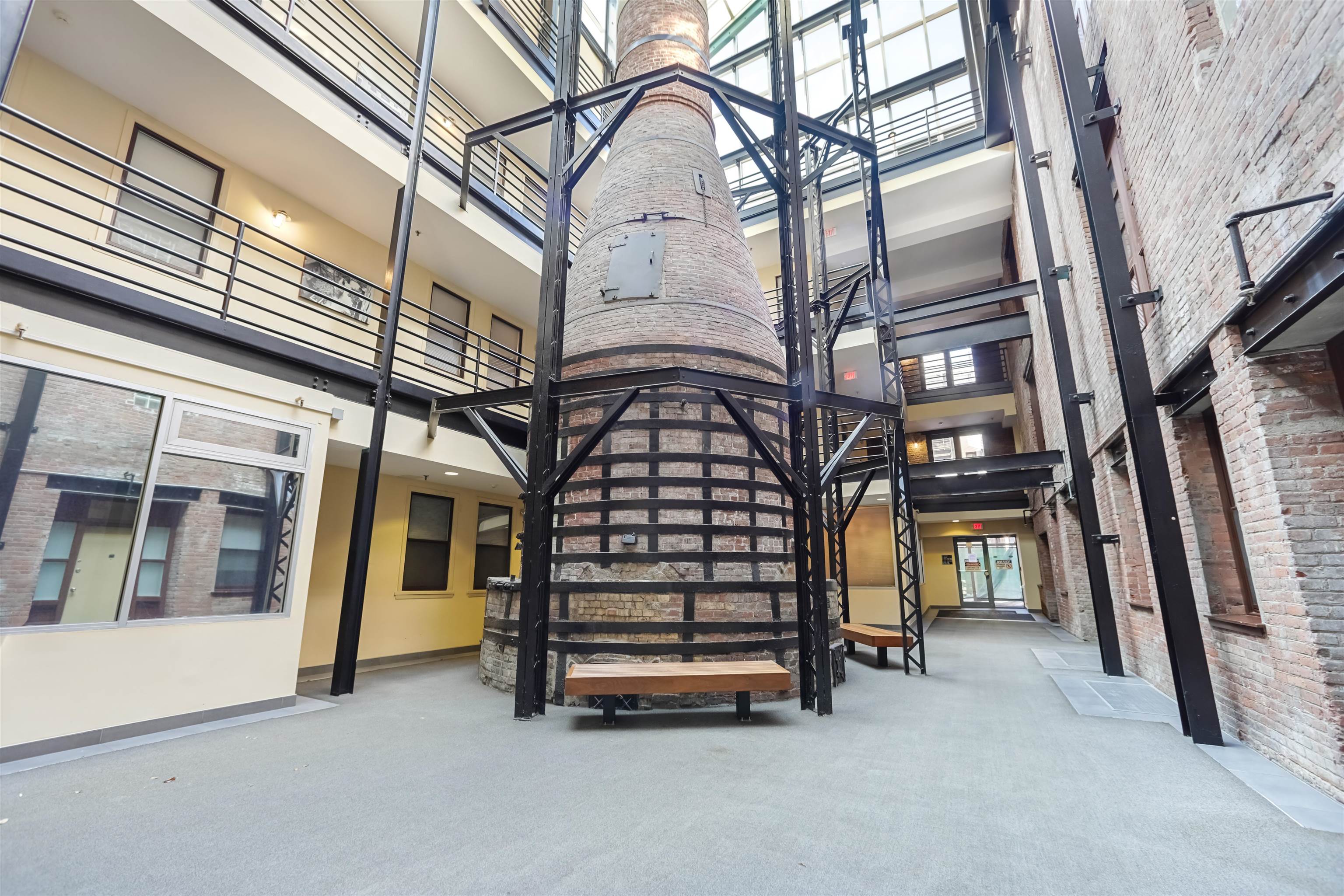 227 CHRISTOPHER COLUMBUS DR Unit: 209B