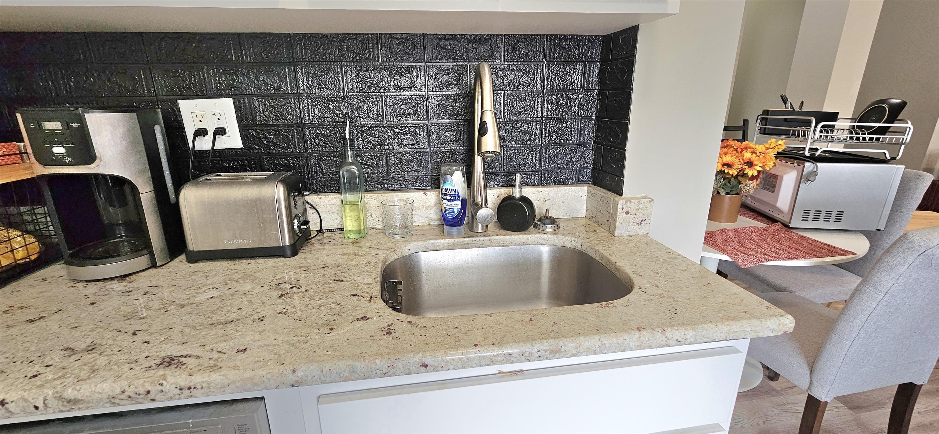 429 FAIRMOUNT AVE Unit: 508