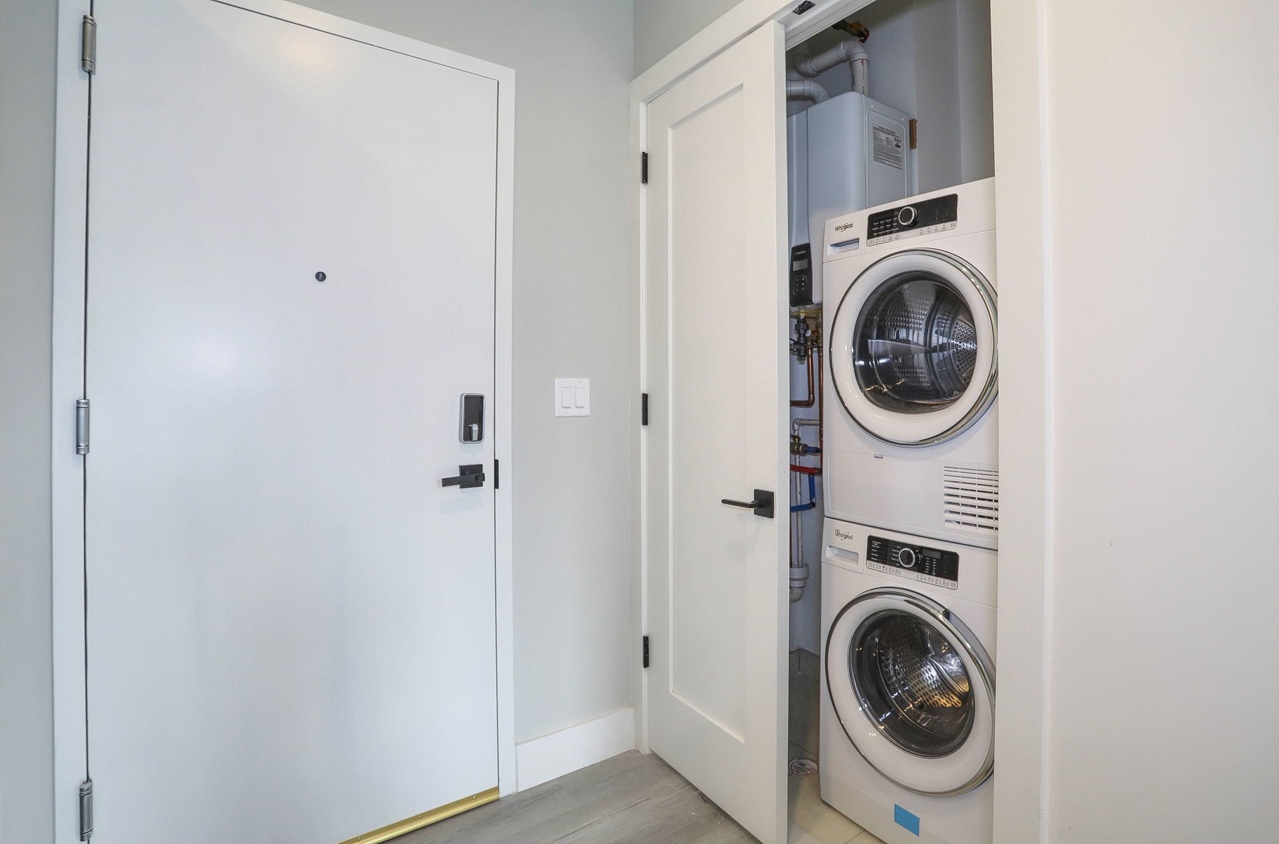 3516 JOHN F KENNEDY BLVD Unit: 405