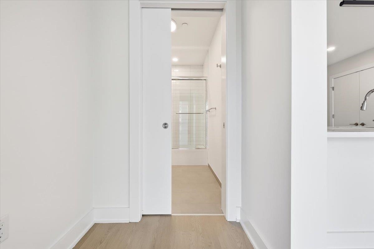 303 MADISON ST Unit: 506