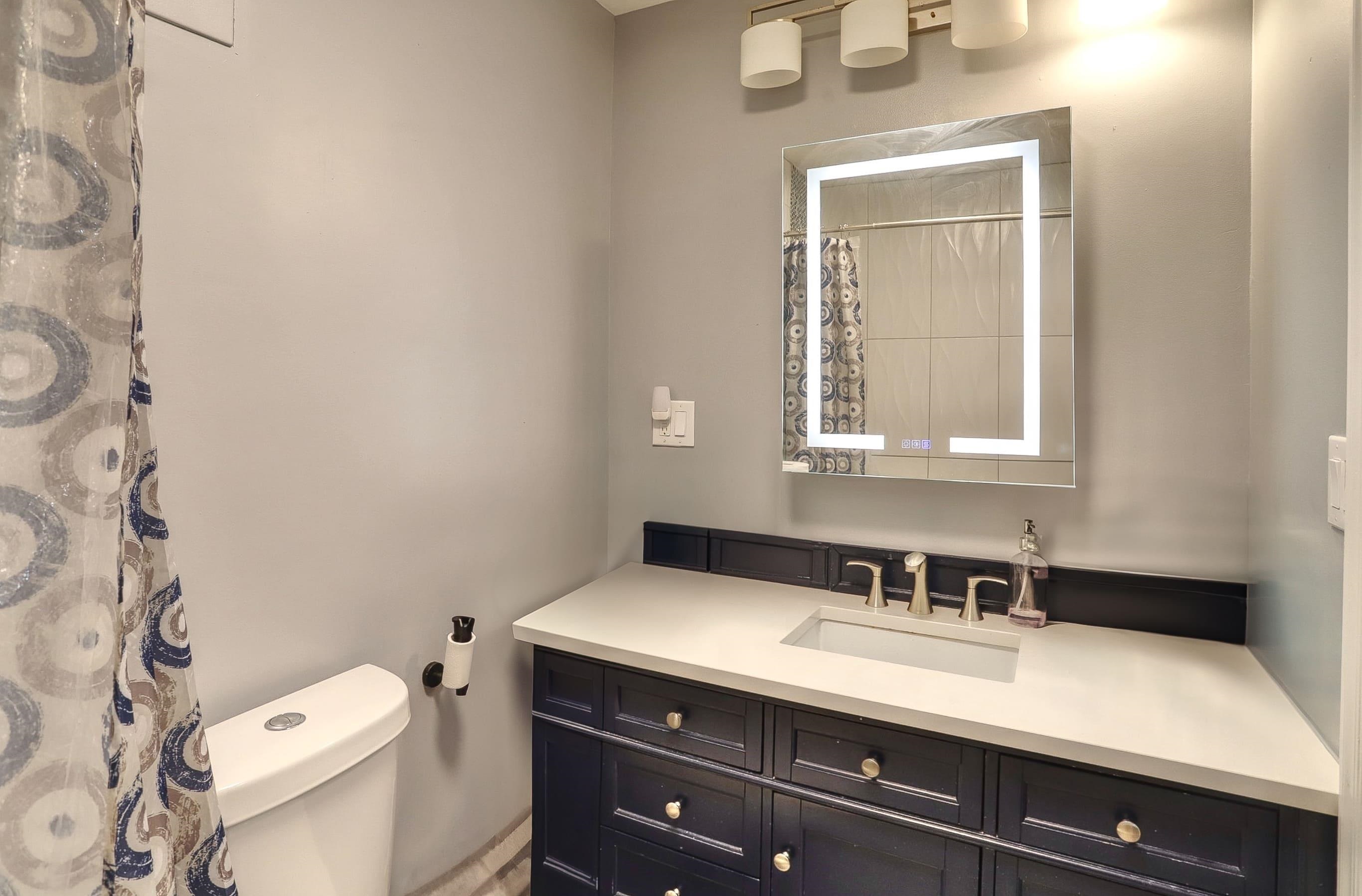 285 BERGEN AVE Unit: 2