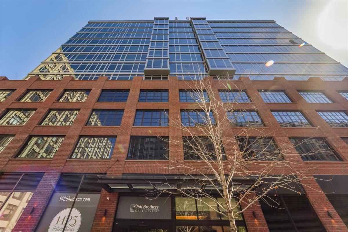 1425 HUDSON ST Unit: 7E