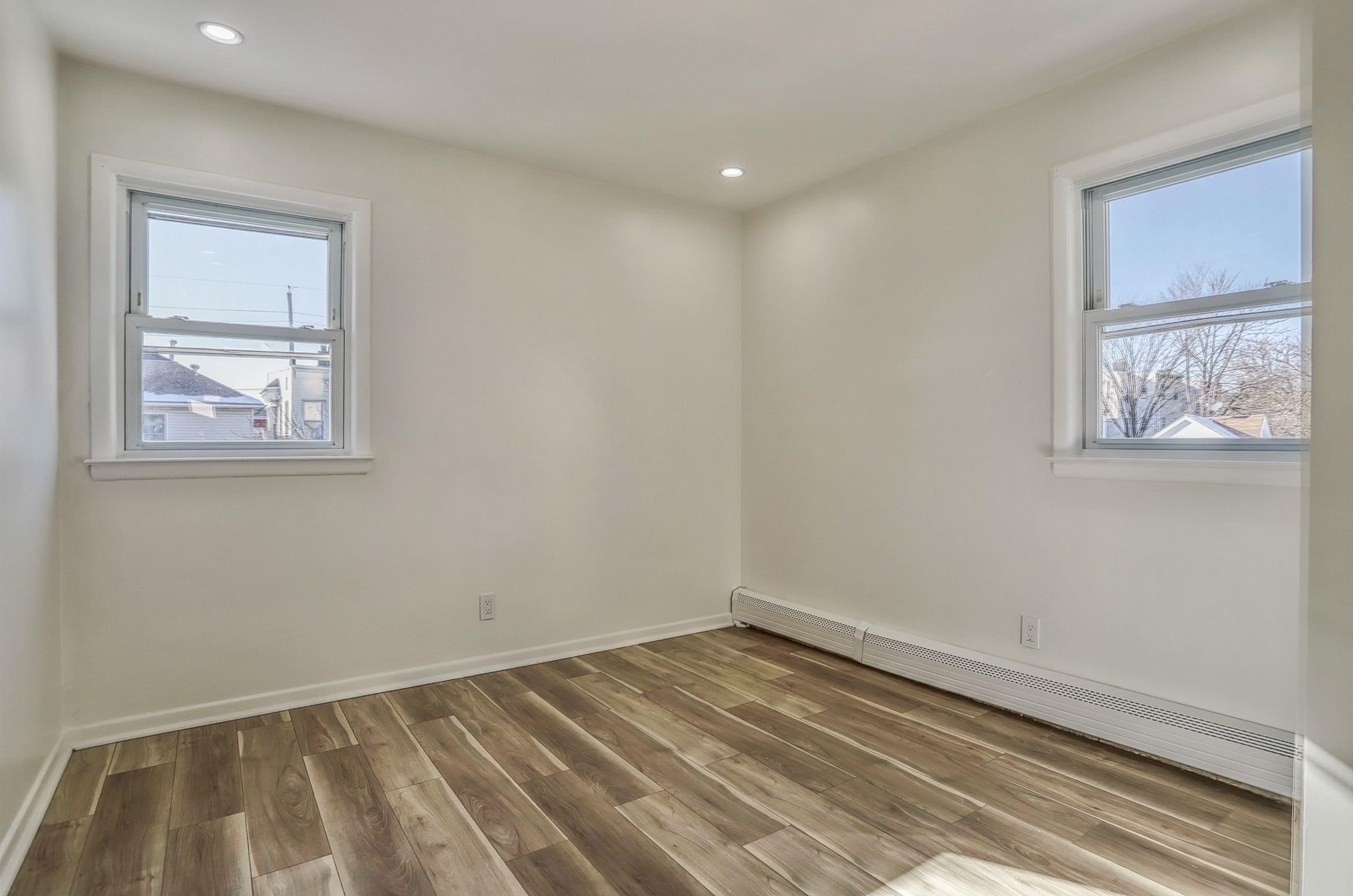 157 NEPTUNE AVE Unit: #2