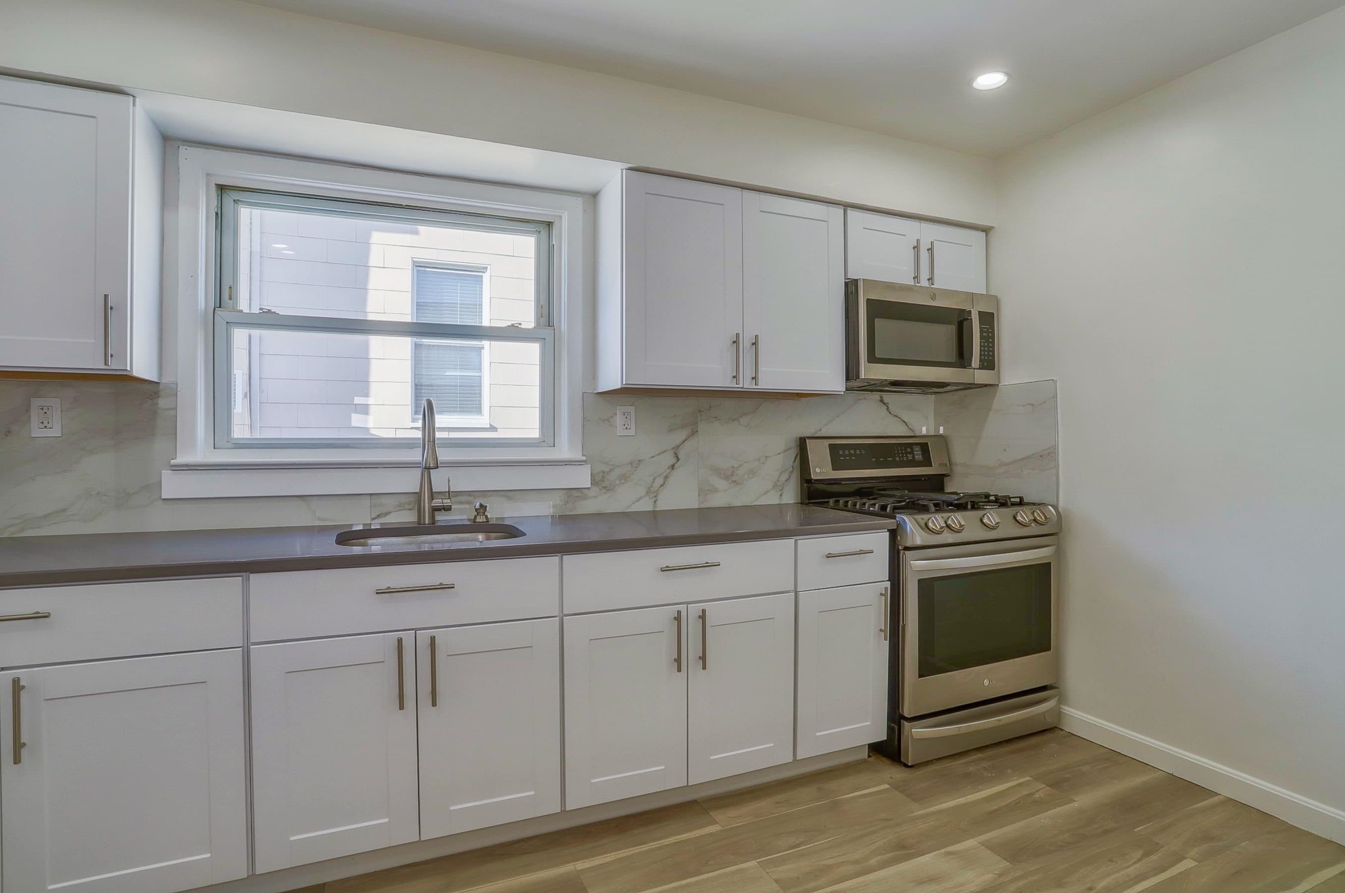 157 NEPTUNE AVE Unit: #2