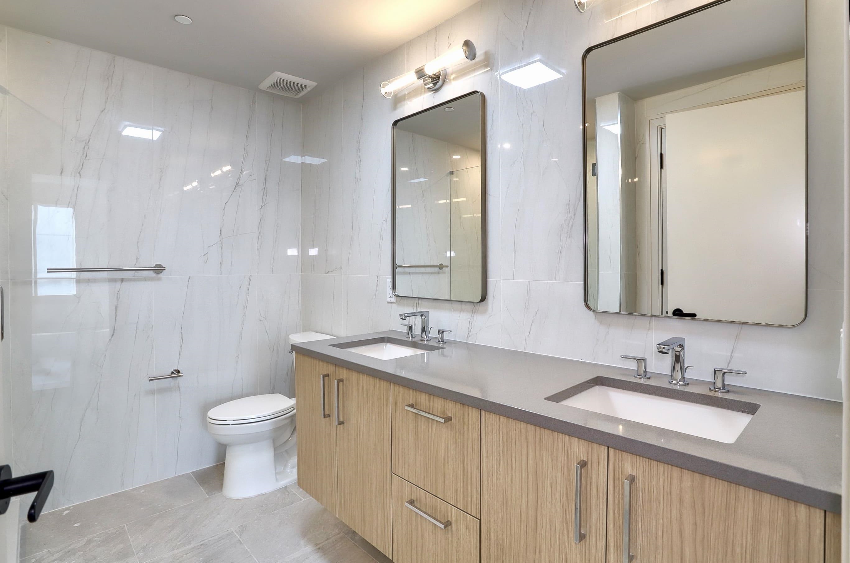 921 MADISON ST Unit: 505