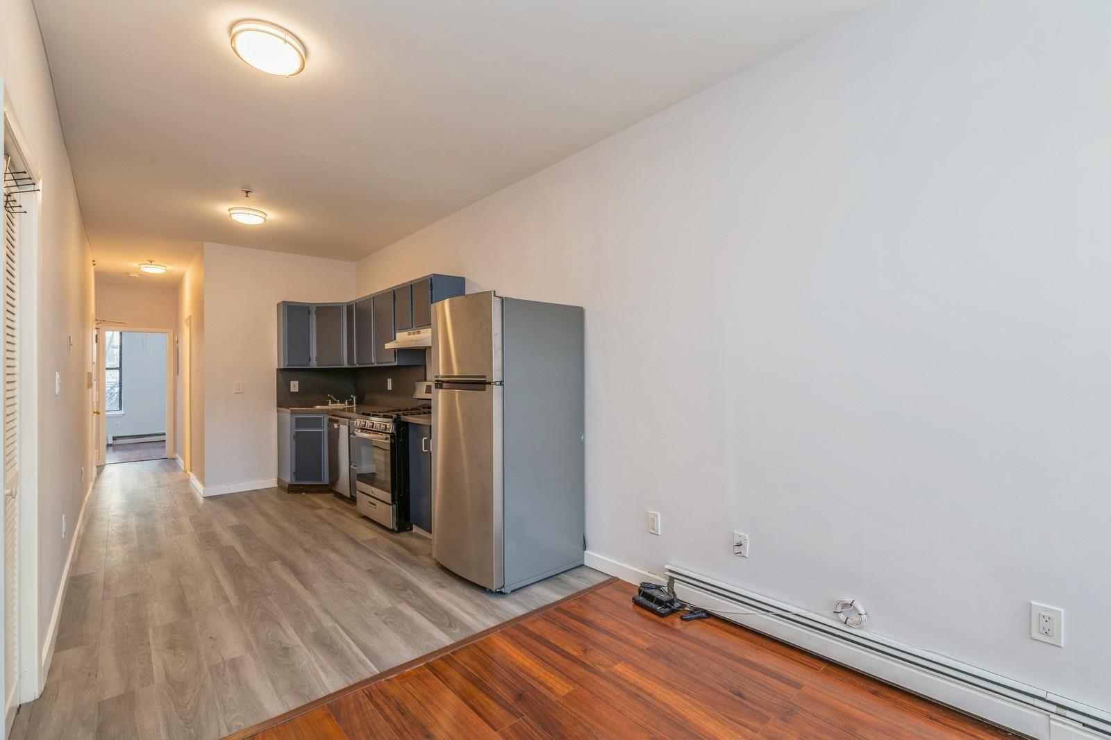 817 PARK AVE Unit: 3