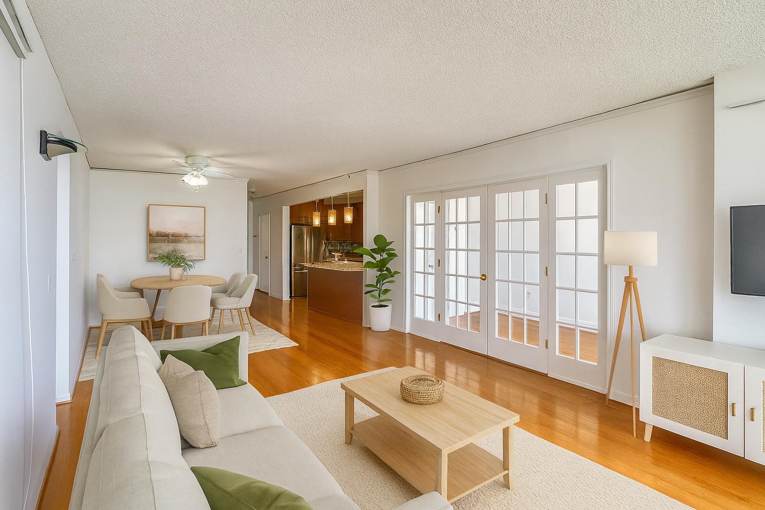 45 RIVER DR SOUTH Unit: 2205