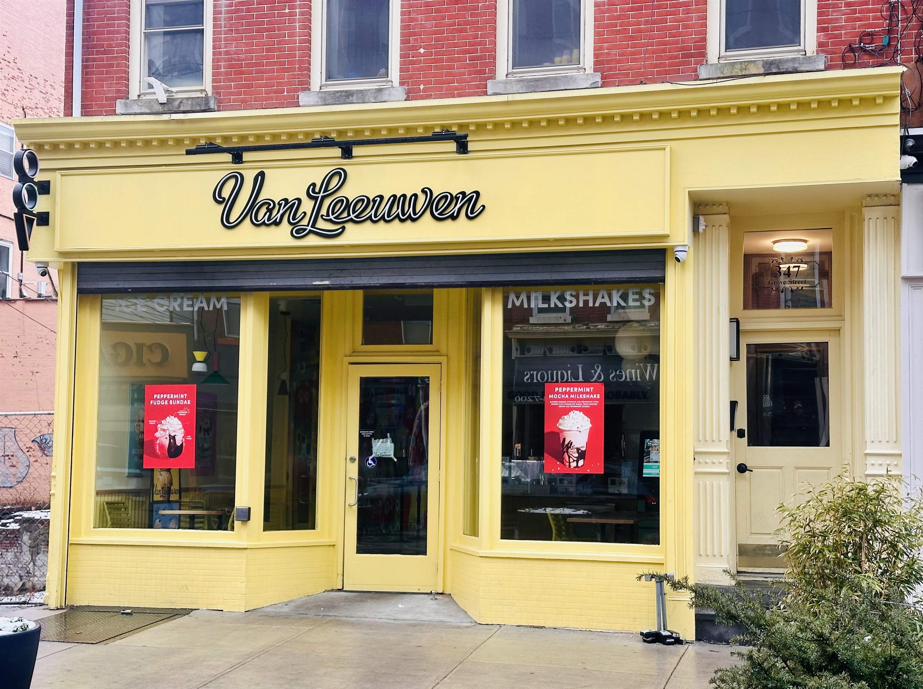 354 GROVE ST Unit: 4A