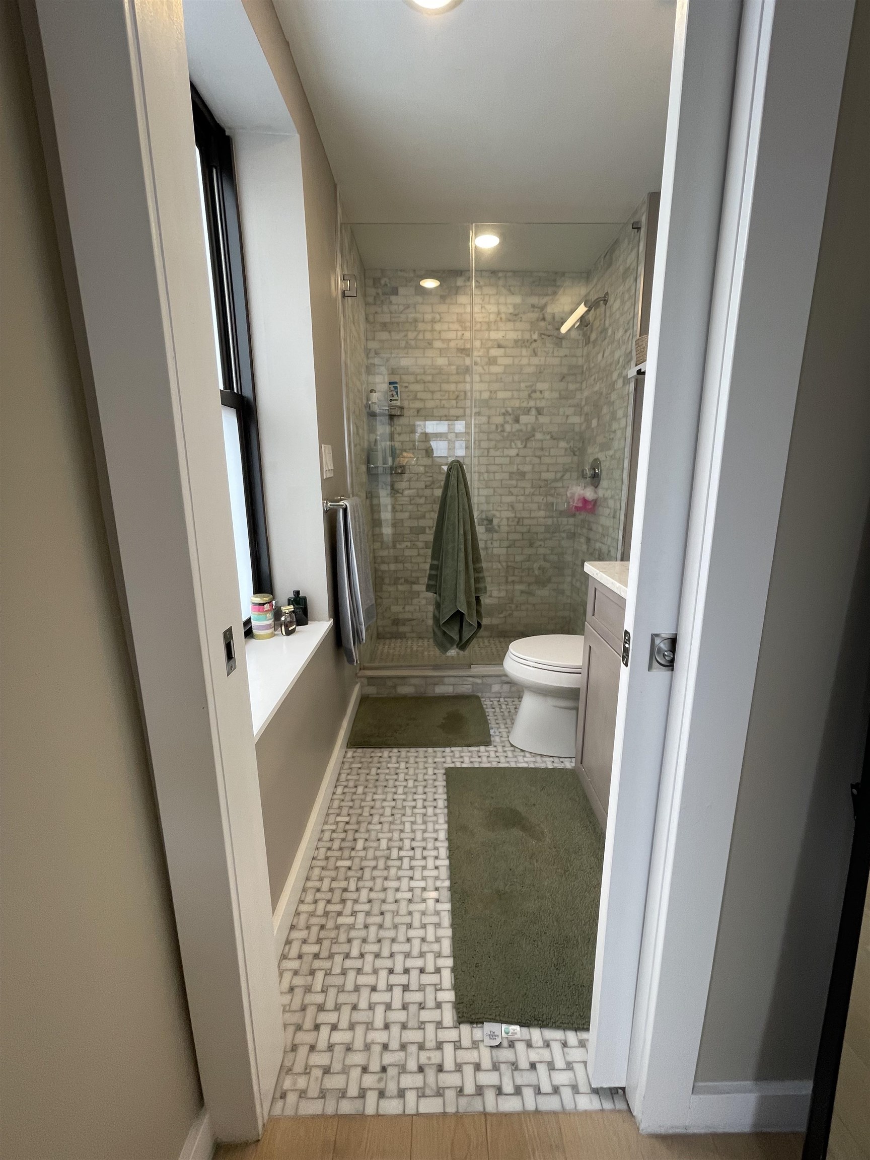 354 GROVE ST Unit: 4A
