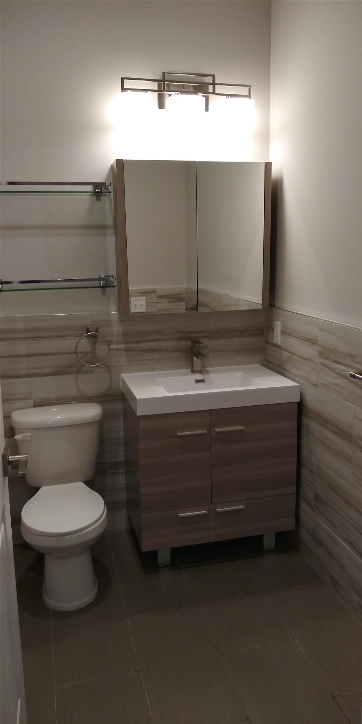 801 SUMMIT AVE Unit: 2A