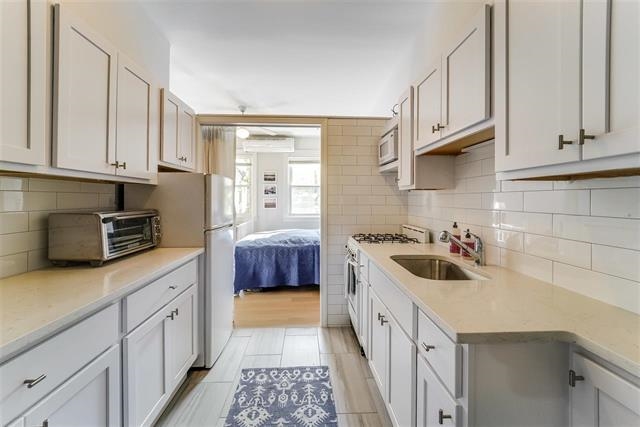 219 GARDEN ST Unit: 2