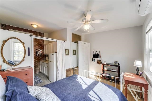 219 GARDEN ST Unit: 2