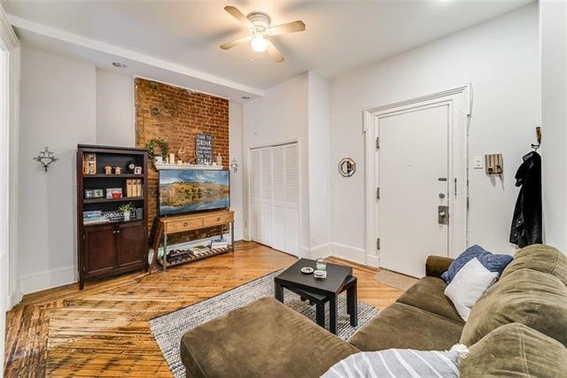 219 GARDEN ST Unit: 2