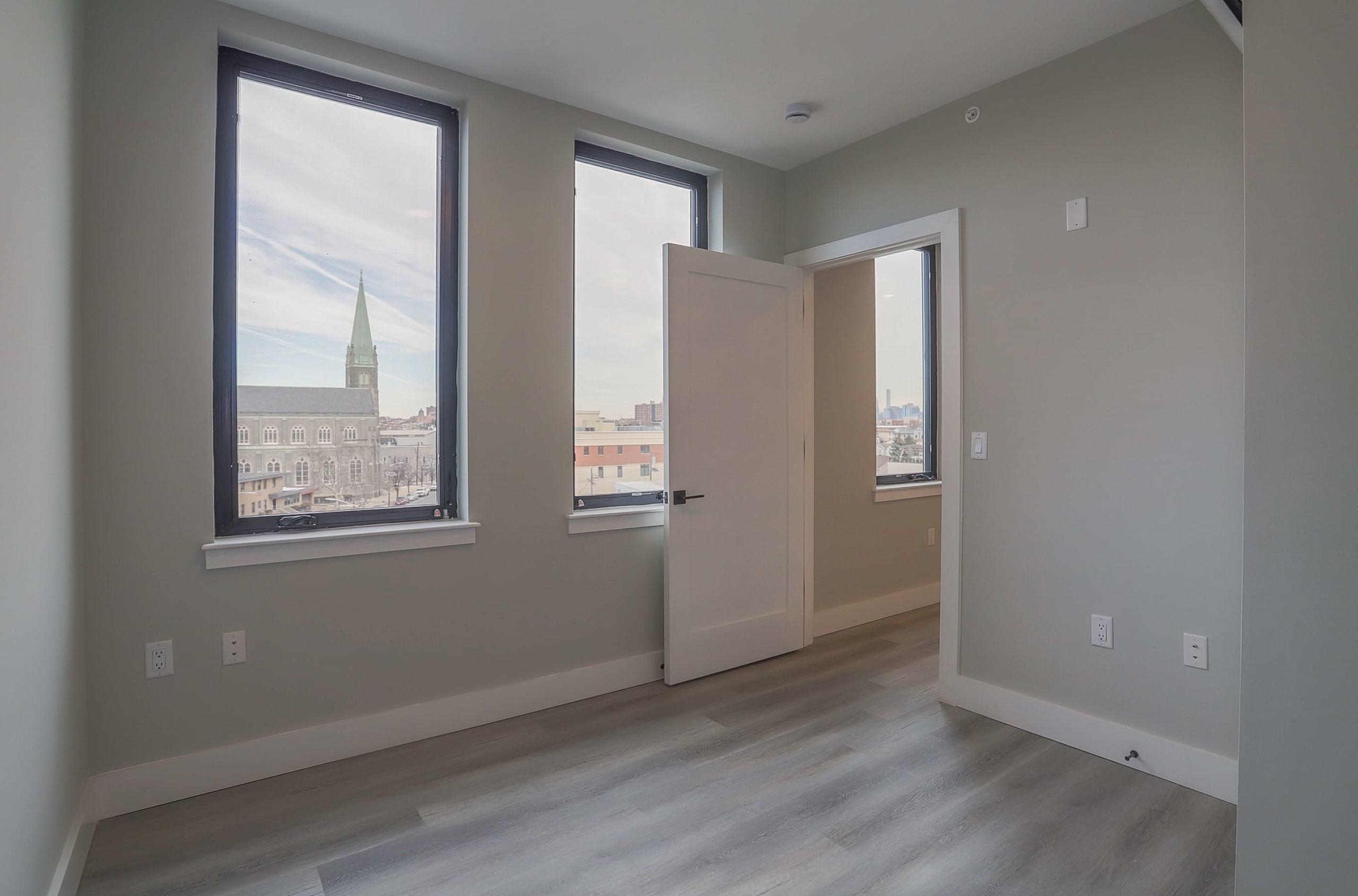 3516 JOHN F KENNEDY BLVD Unit: 402
