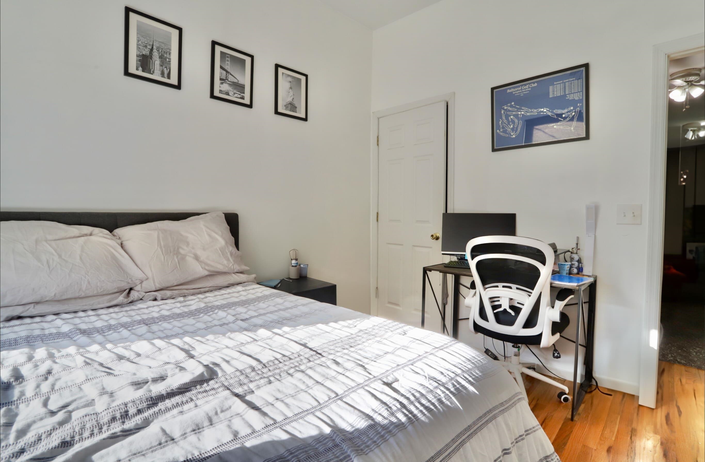 206 4TH ST Unit: 2F