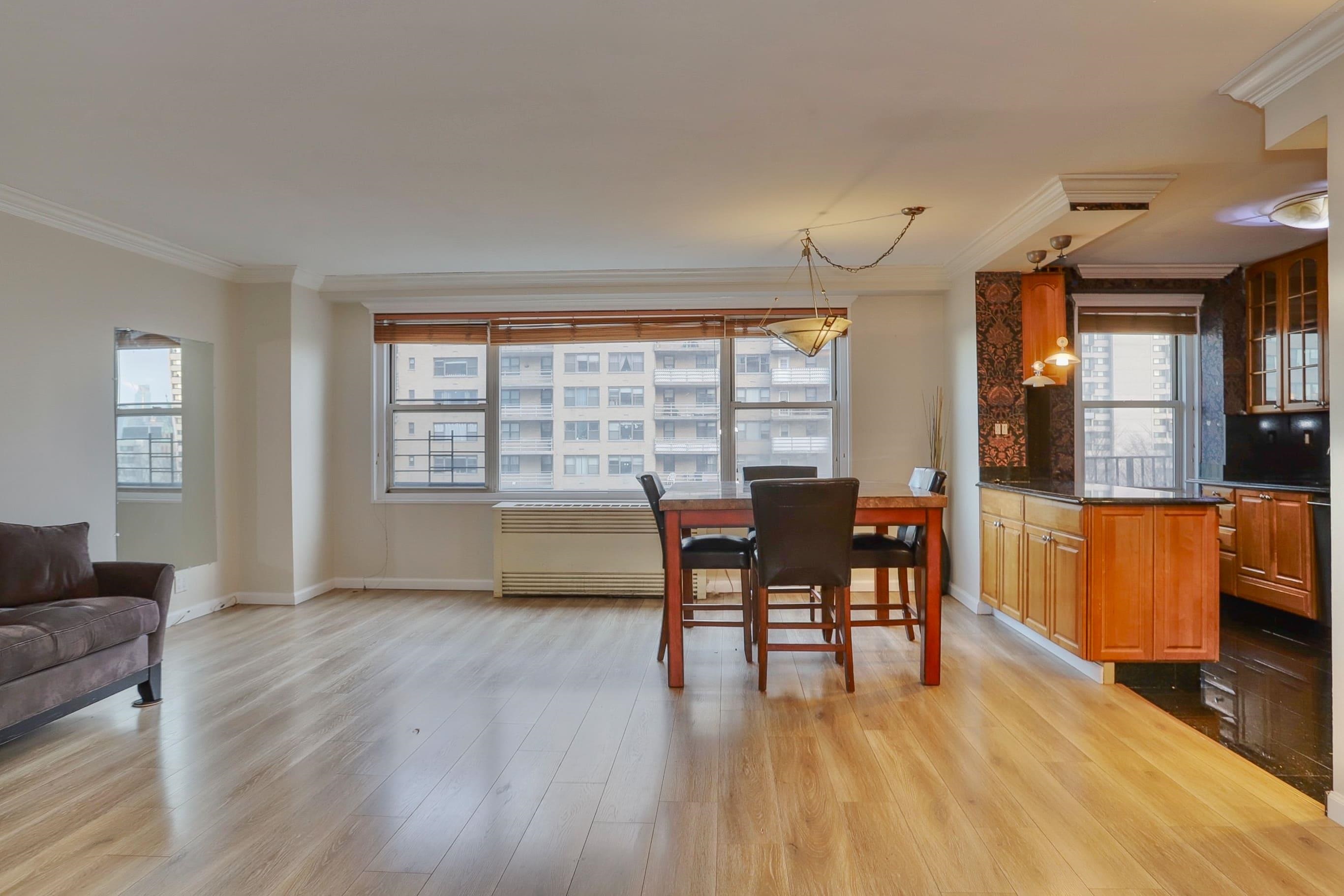 225 ST PAULS AVE Unit: 8K