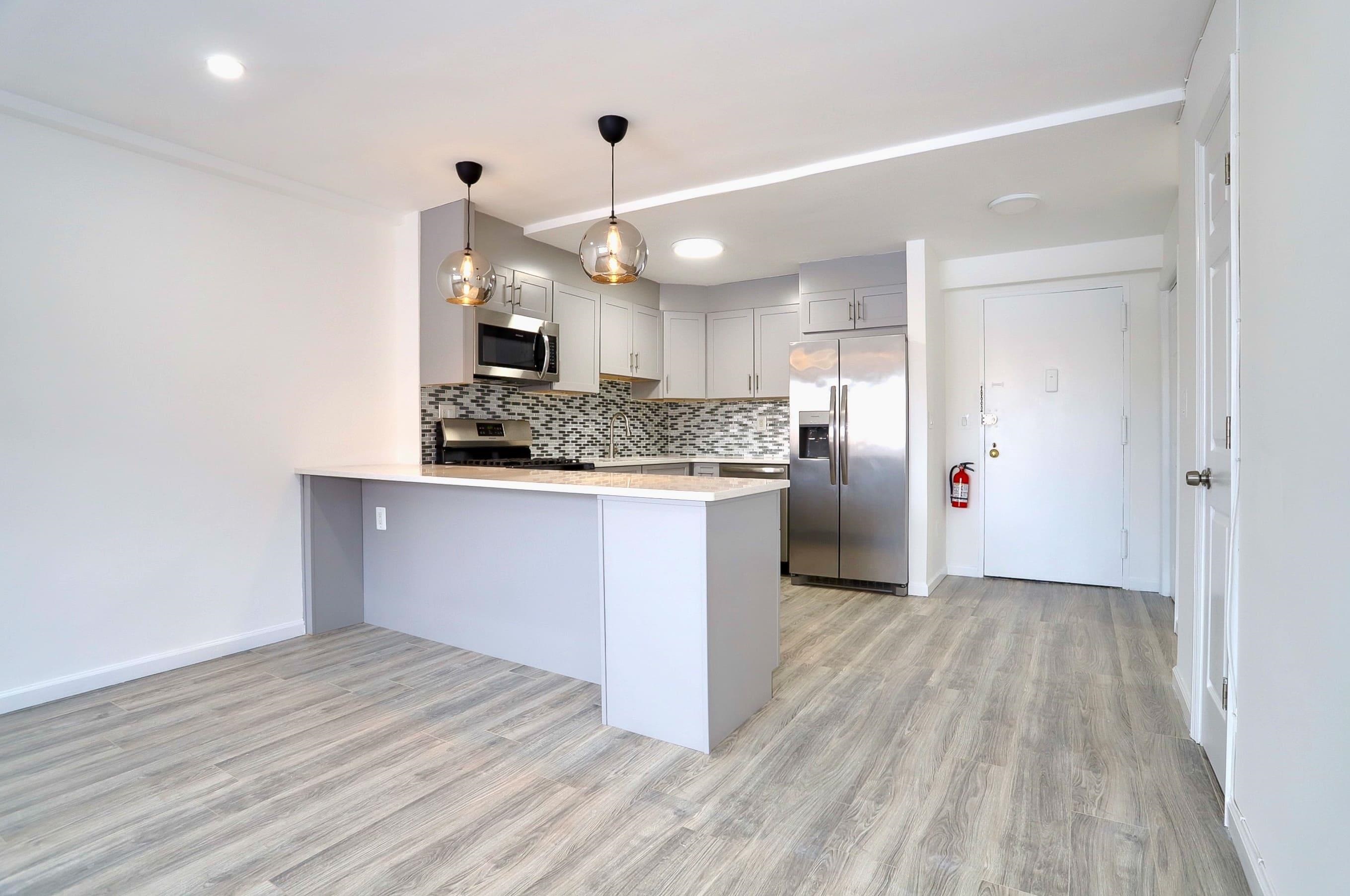 7100 BLVD EAST Unit: 1B