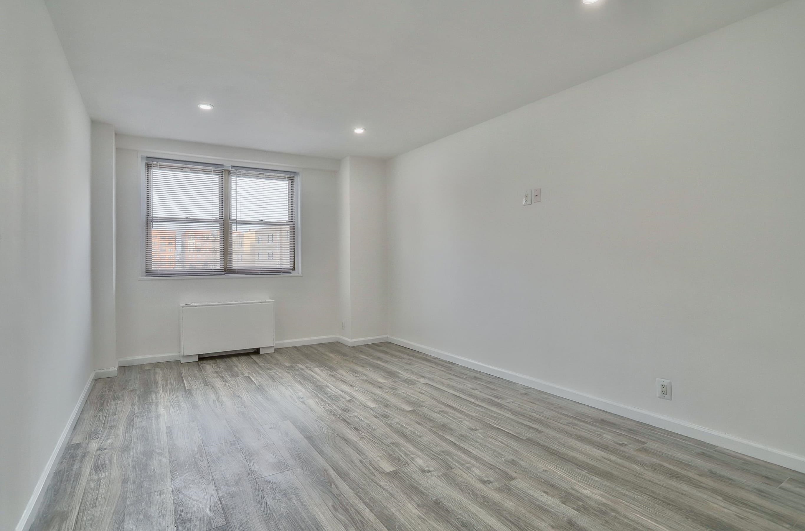 7100 BLVD EAST Unit: 1B