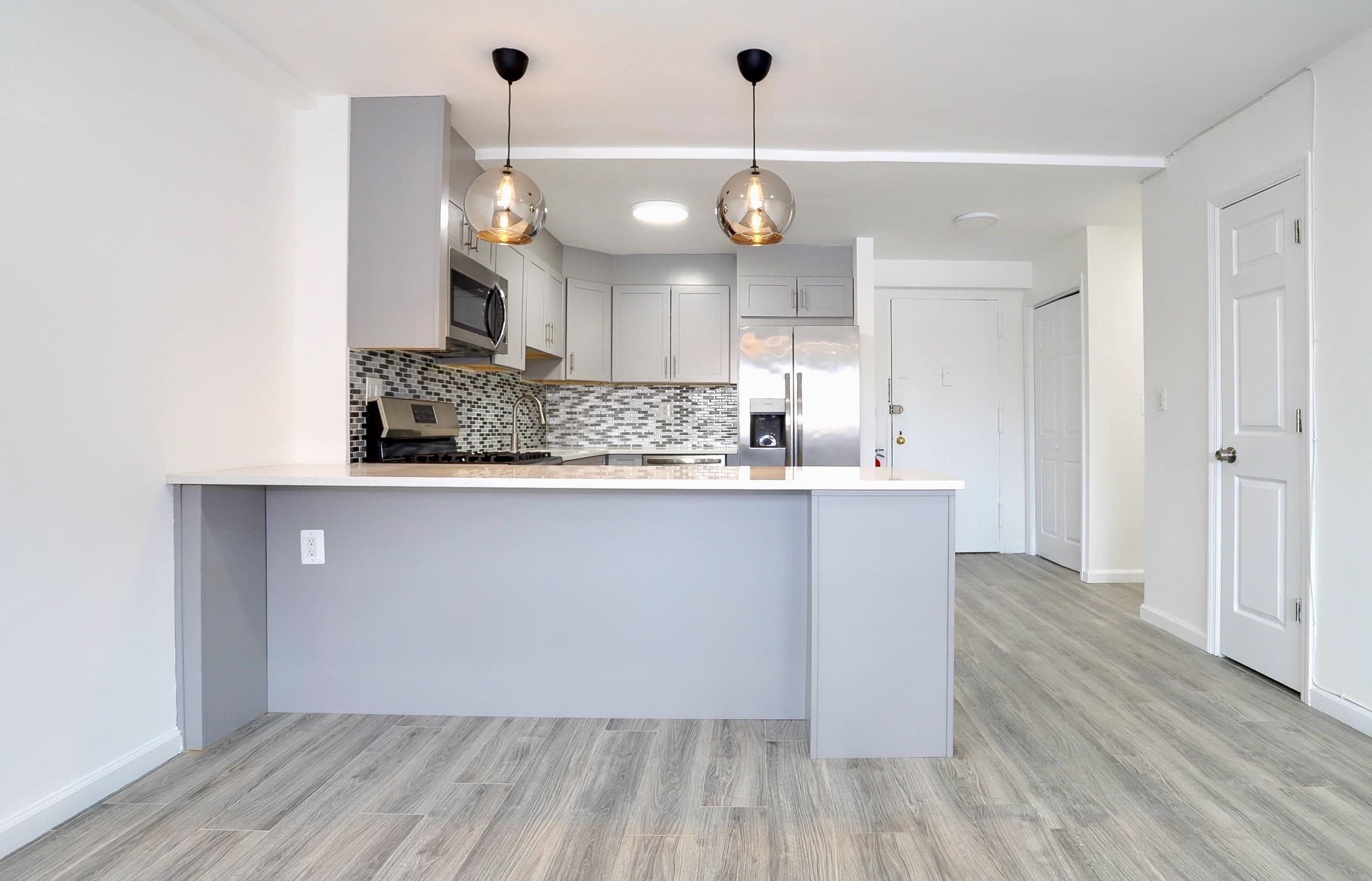 7100 BLVD EAST Unit: 1B