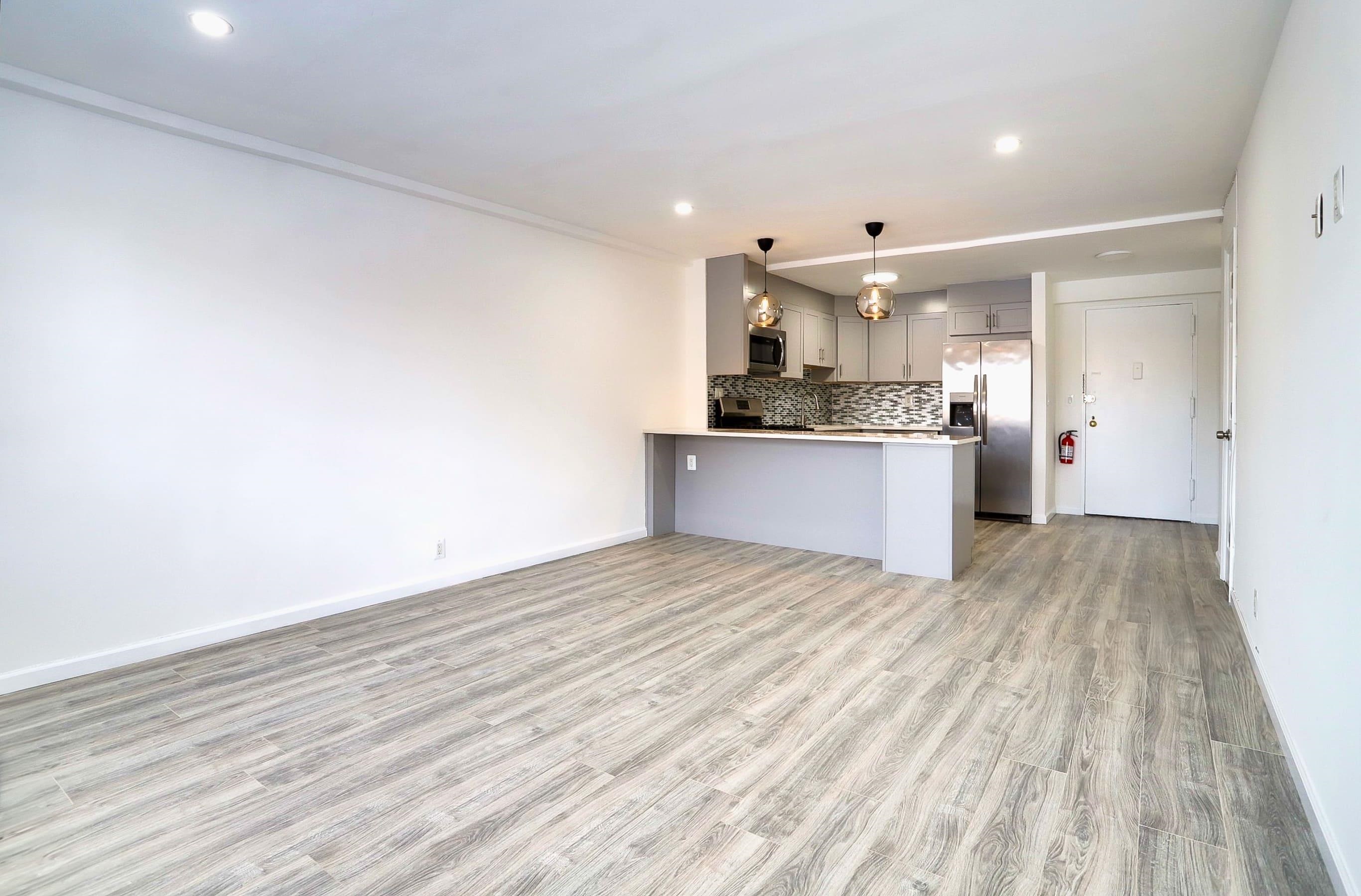 7100 BLVD EAST Unit: 1B