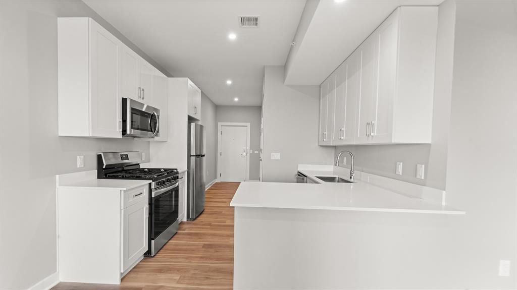 475 COMMUNIPAW AVE Unit: 506