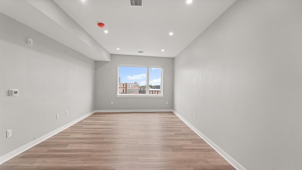 475 COMMUNIPAW AVE Unit: 506