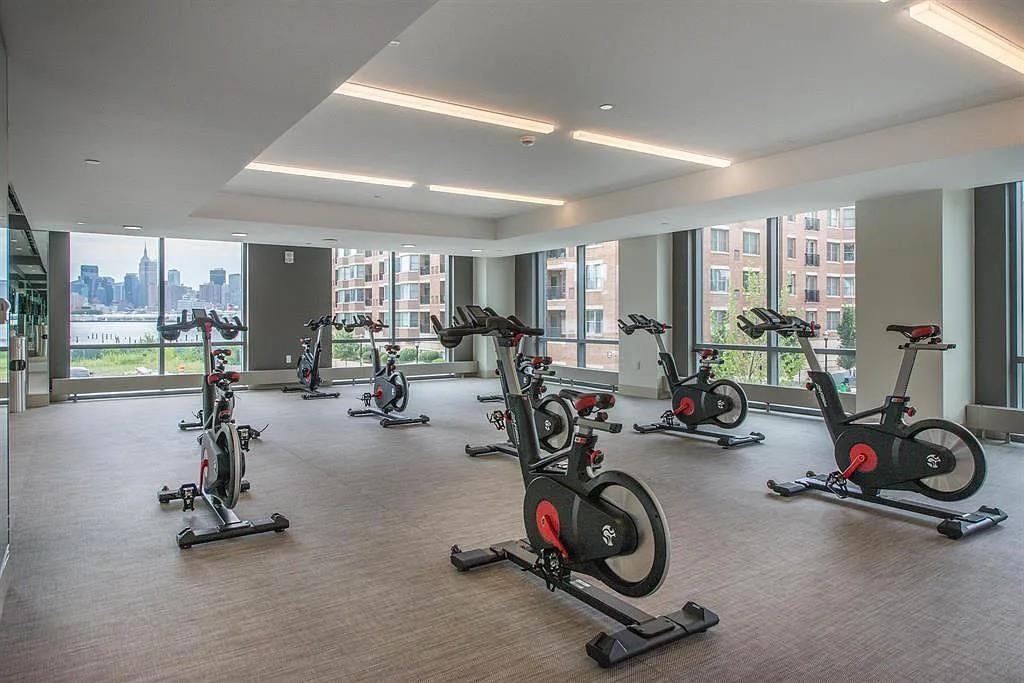 9 AVENUE AT PORT IMPERIAL Unit: 922