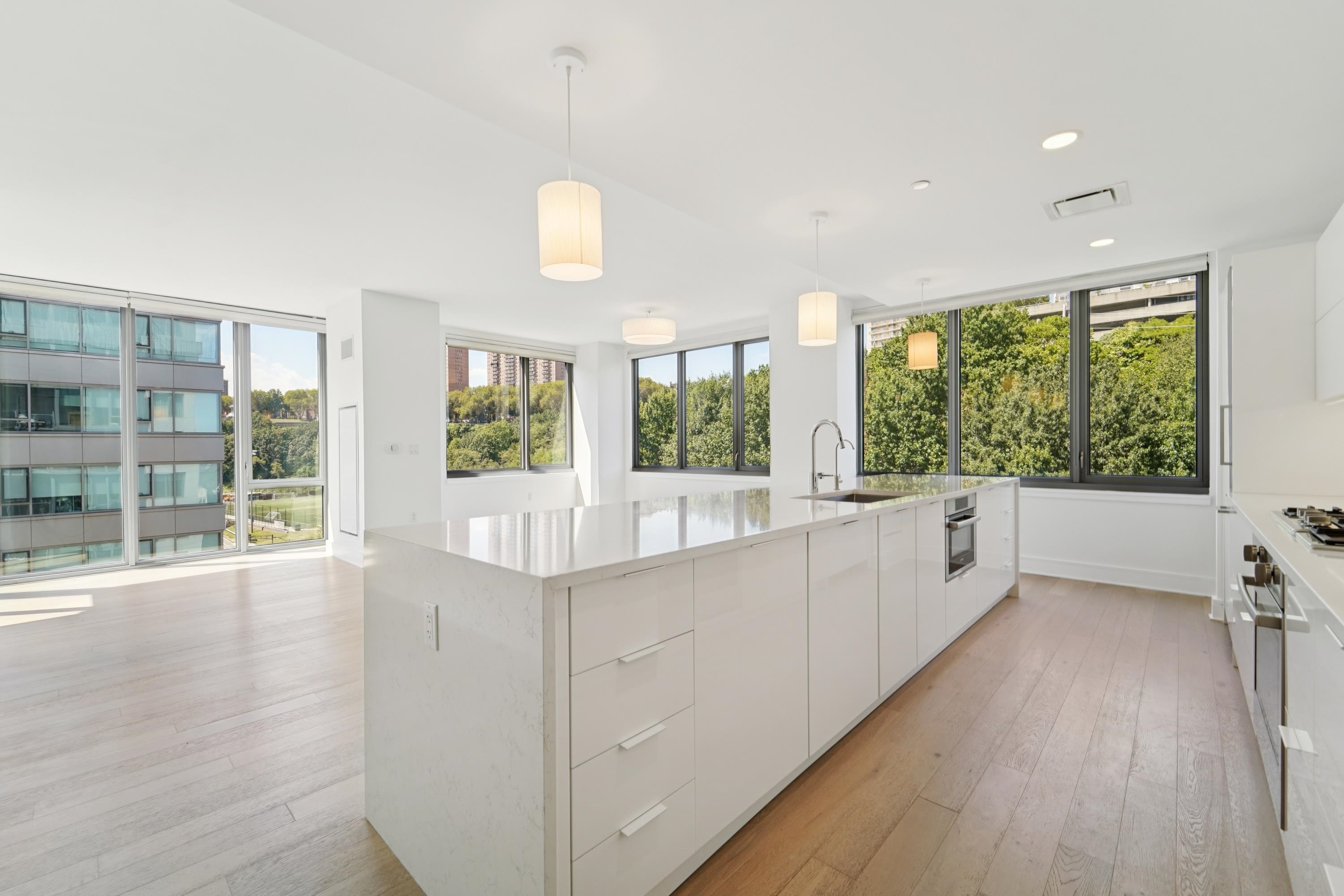 9 AVENUE AT PORT IMPERIAL Unit: 922