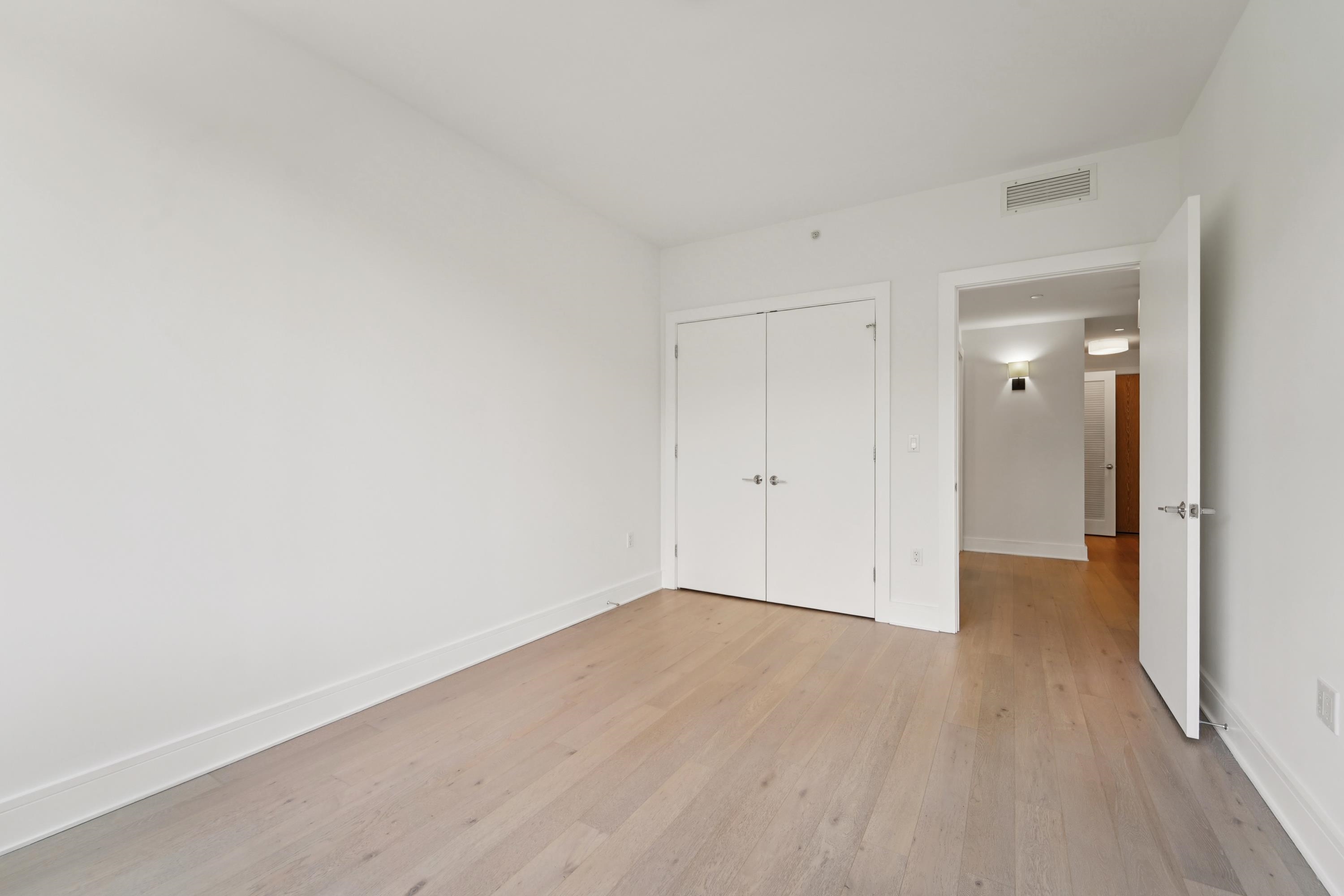 9 AVENUE AT PORT IMPERIAL Unit: 922