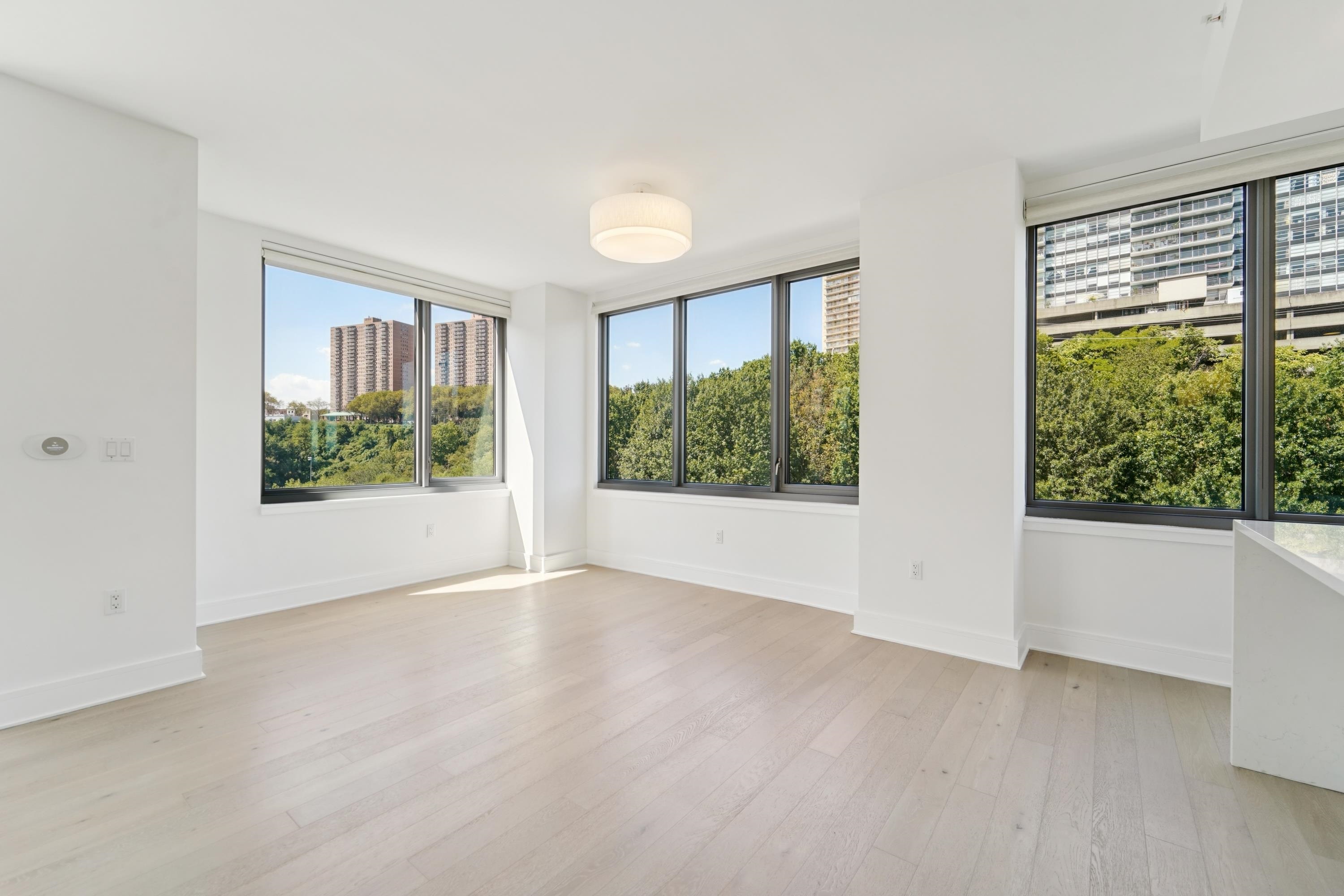 9 AVENUE AT PORT IMPERIAL Unit: 922