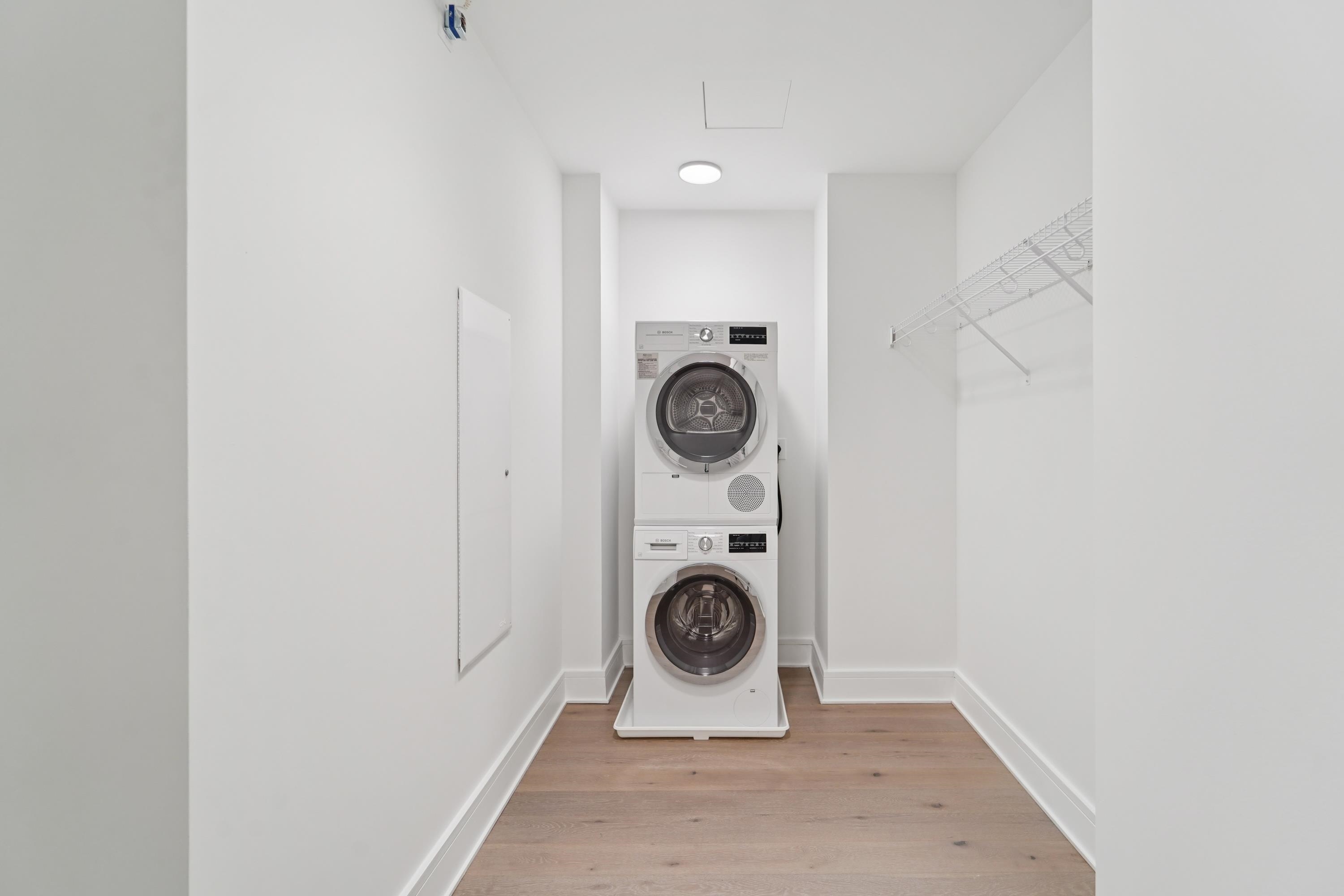 9 AVENUE AT PORT IMPERIAL Unit: 922