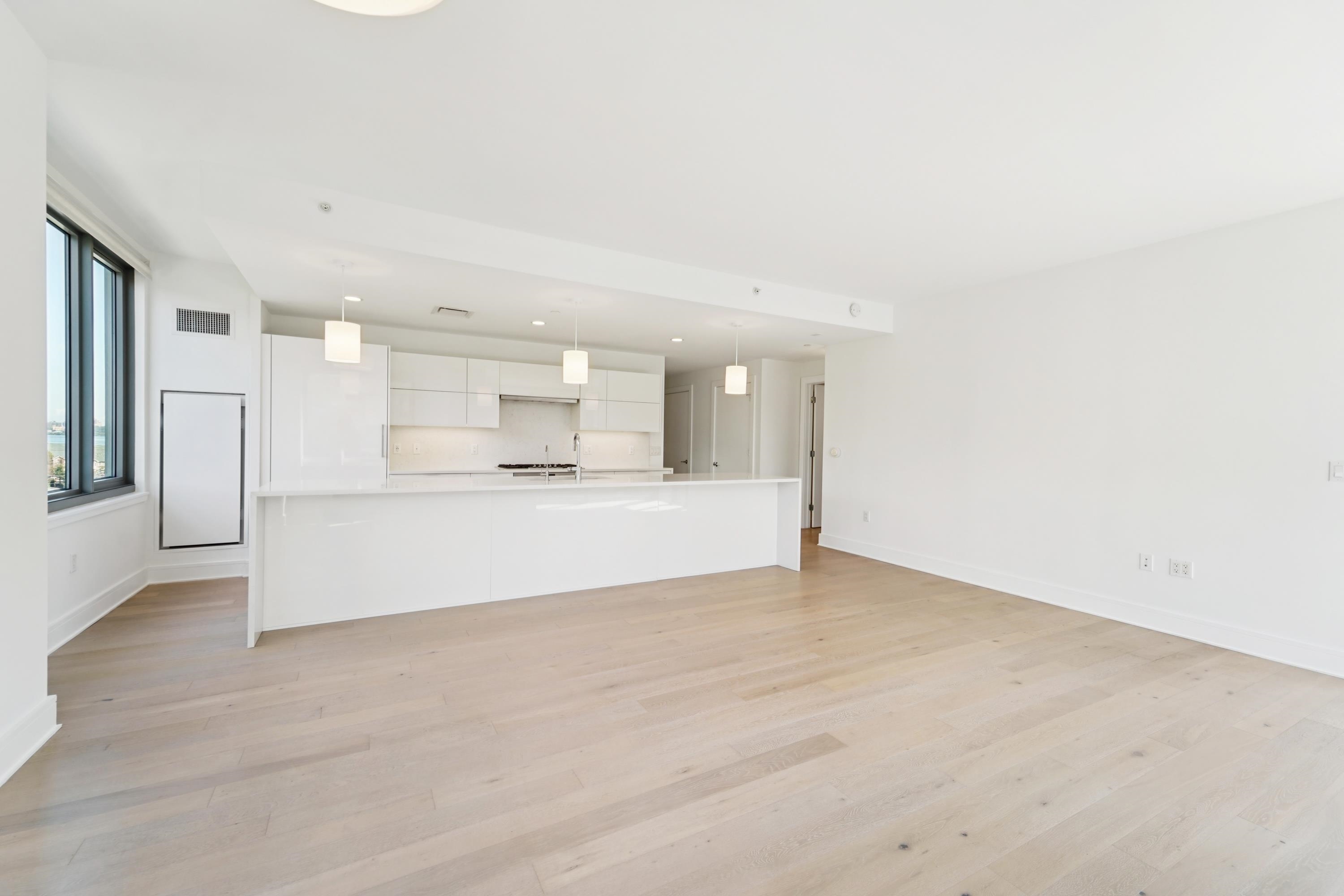 9 AVENUE AT PORT IMPERIAL Unit: 922