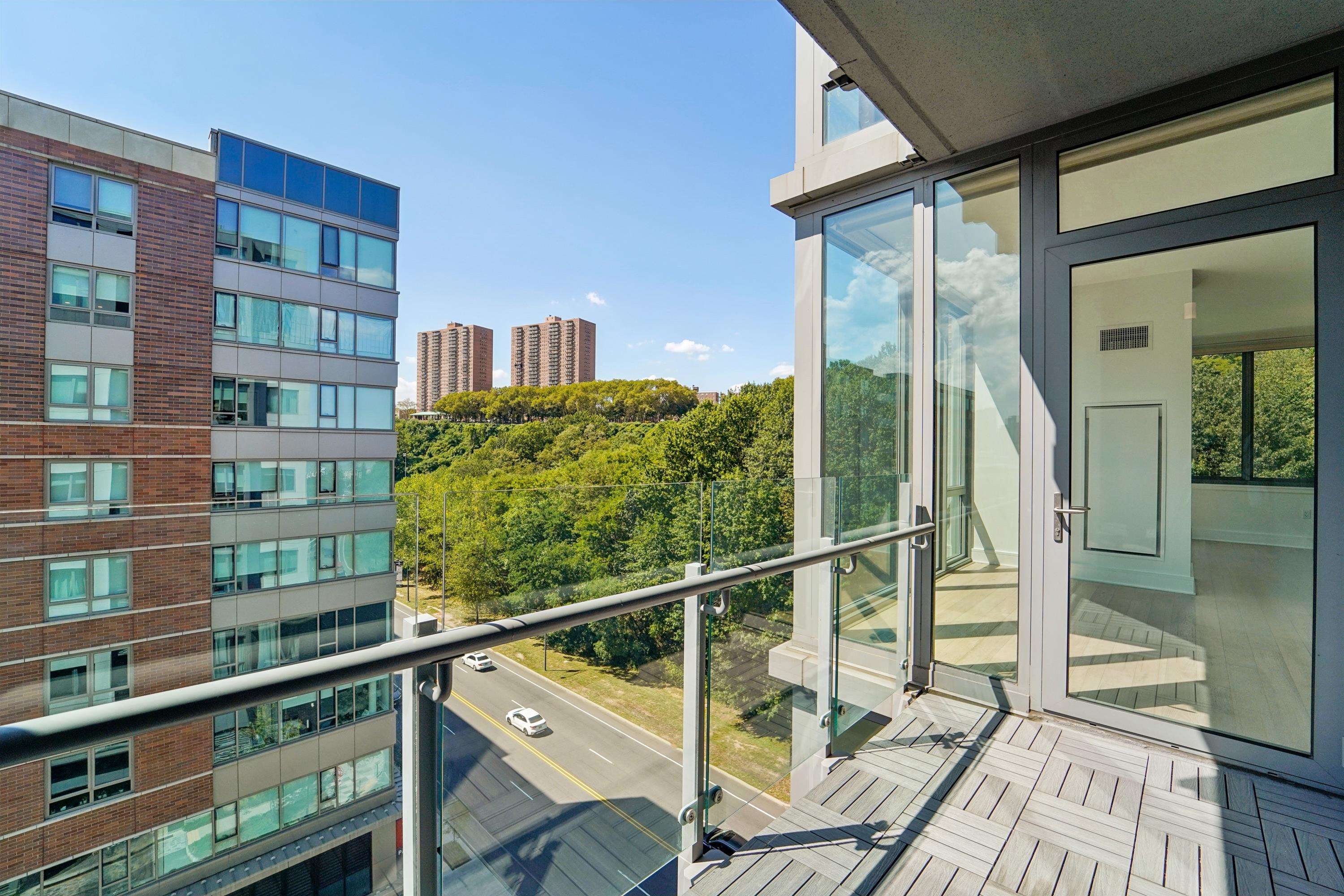 9 AVENUE AT PORT IMPERIAL Unit: 922