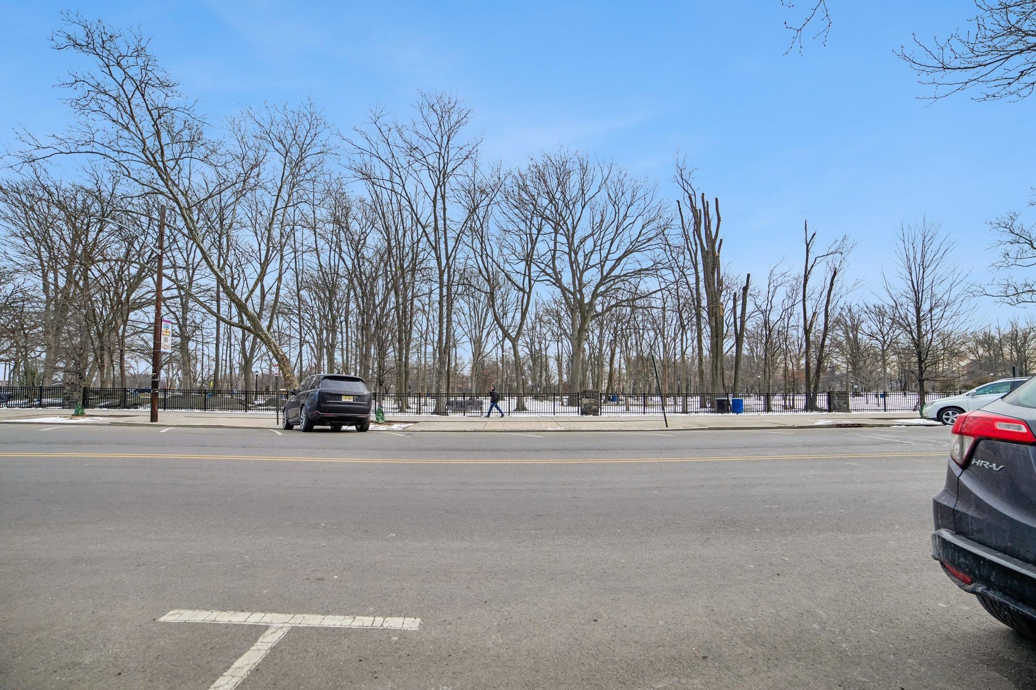 8305 BERGENLINE AVE Unit: 25