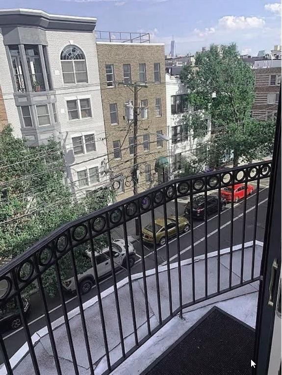 608 JEFFERSON ST Unit: 4