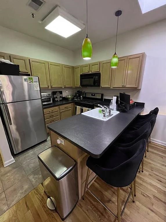 608 JEFFERSON ST Unit: 4