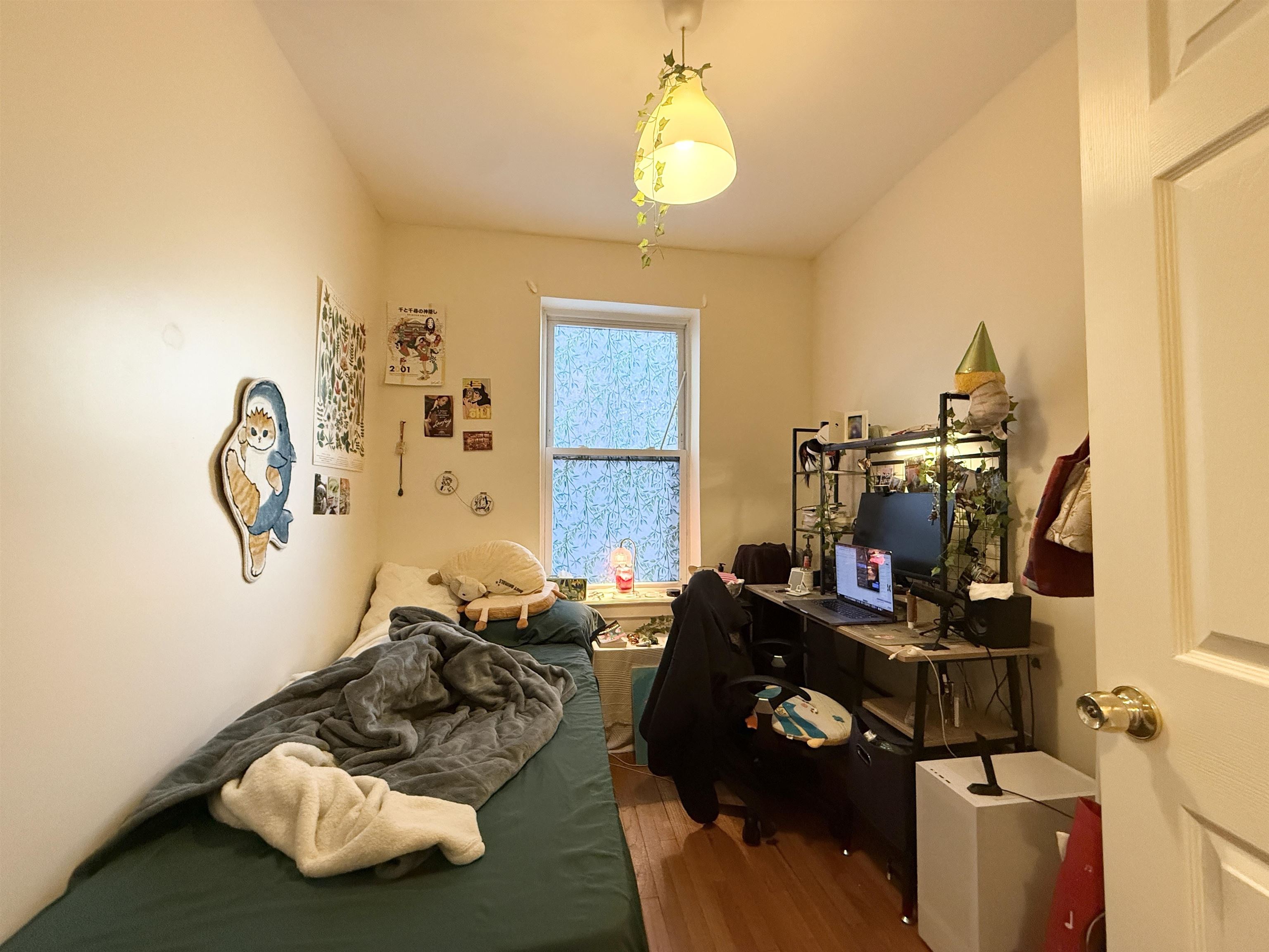 160 VROOM ST Unit: 25