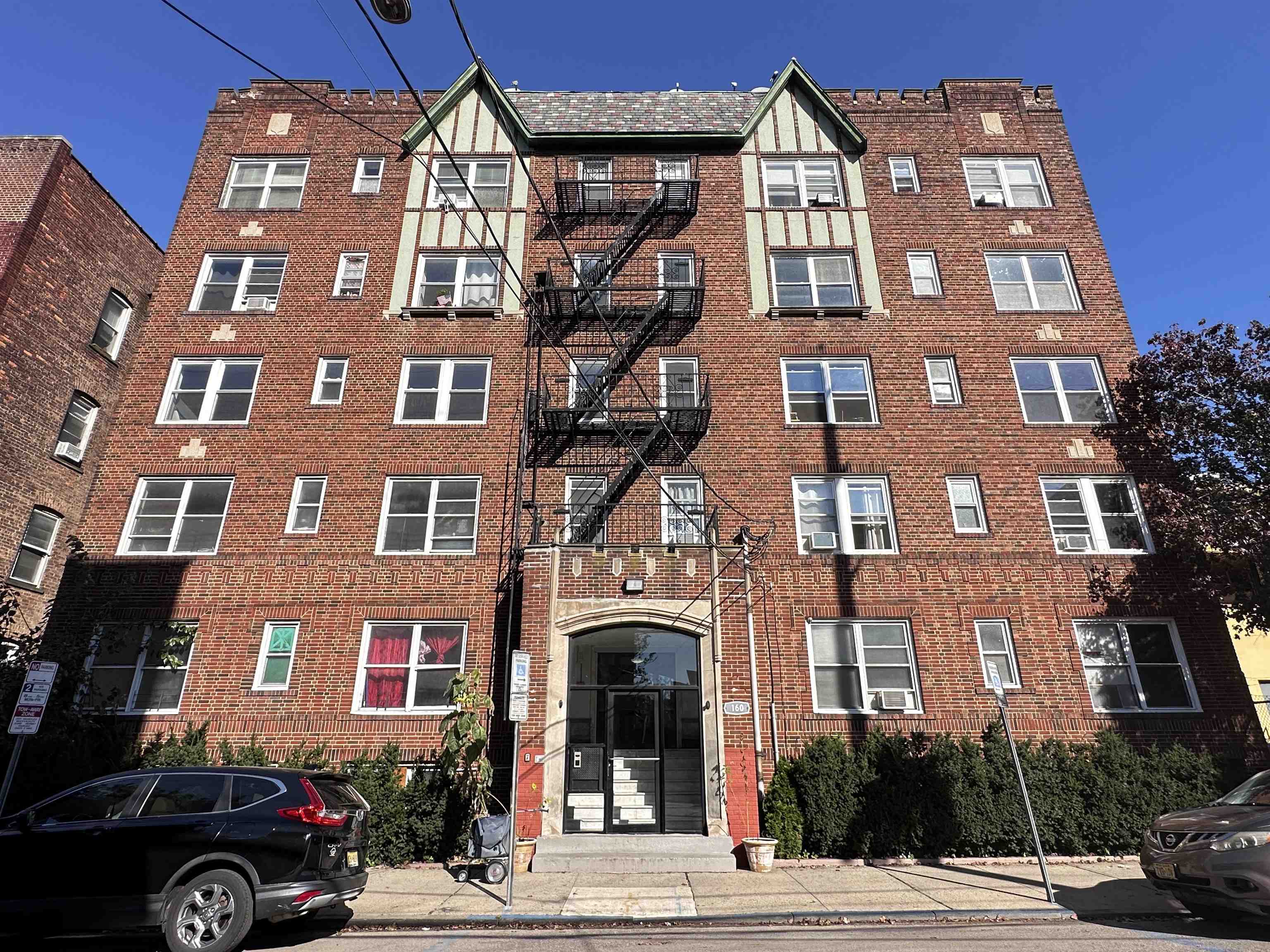 160 VROOM ST Unit: 25