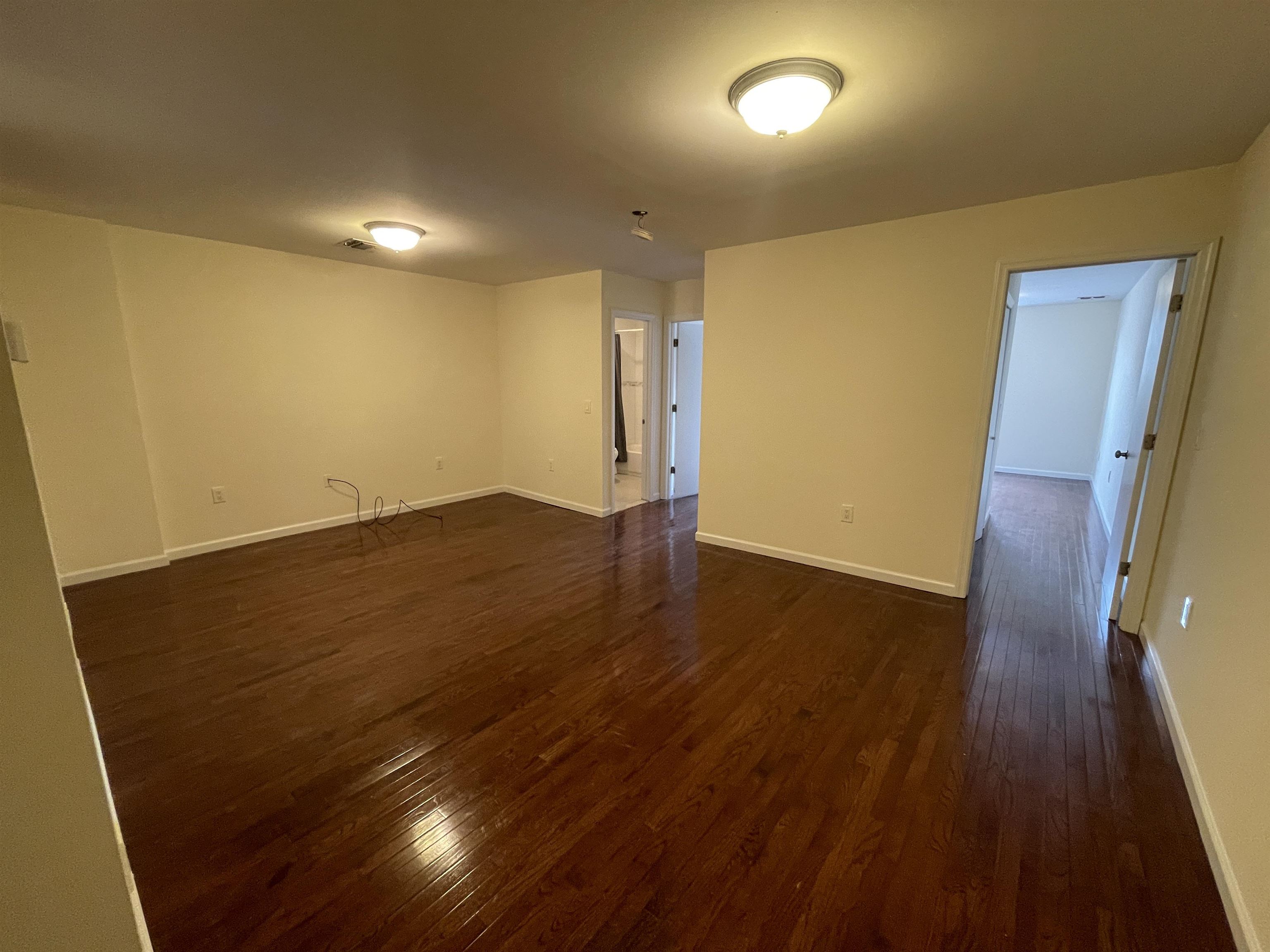 728 WASHINGTON ST Unit: 1