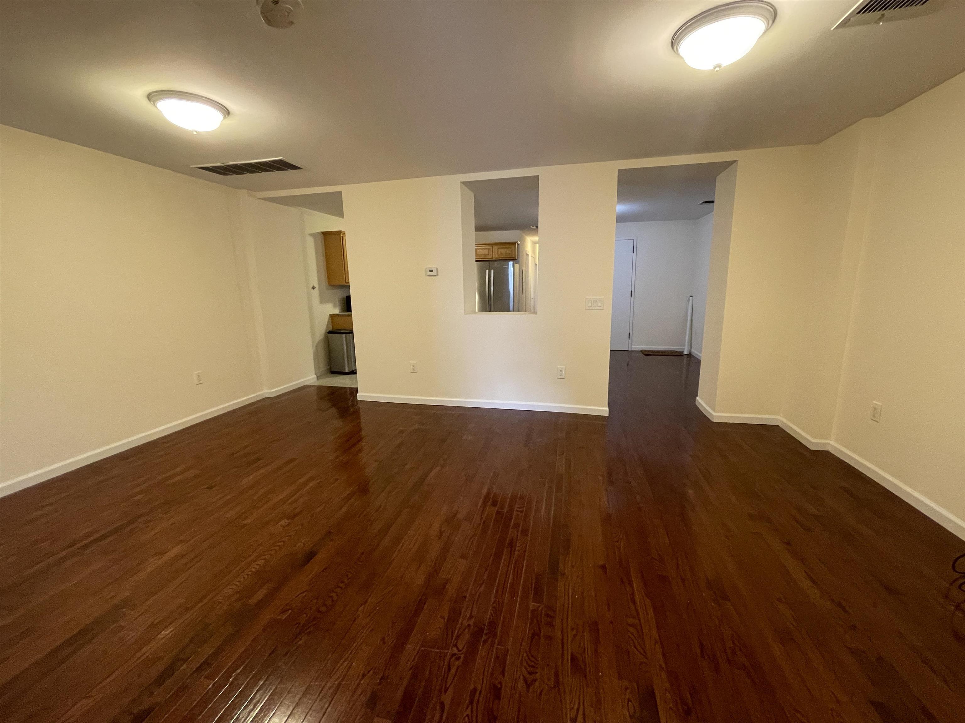 728 WASHINGTON ST Unit: 1