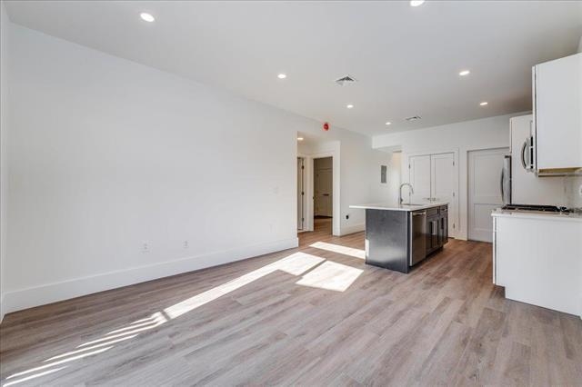 47 GRAHAM ST Unit: 3